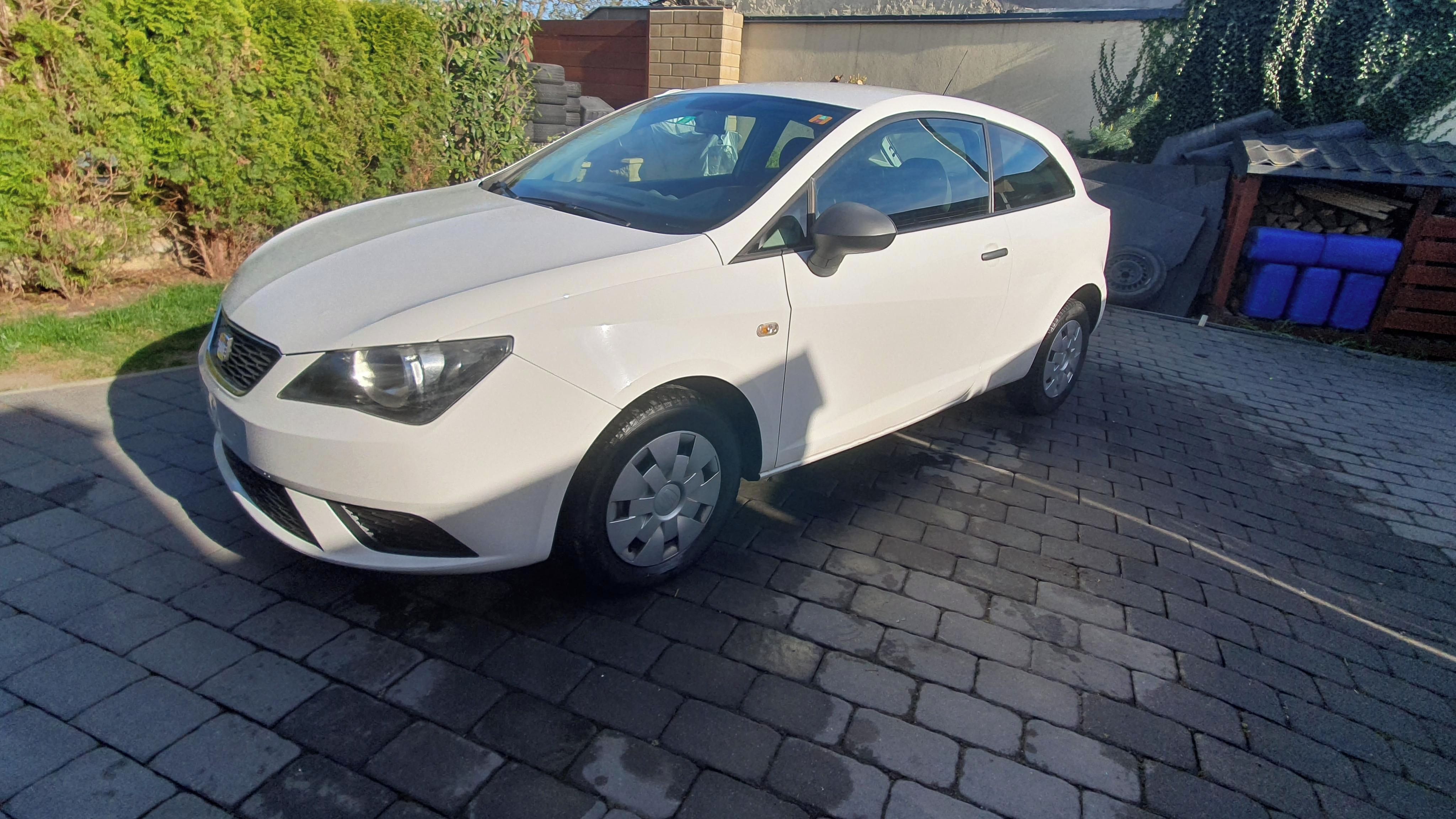 Seat Ibiza, 1.2i Reference - fotka 2