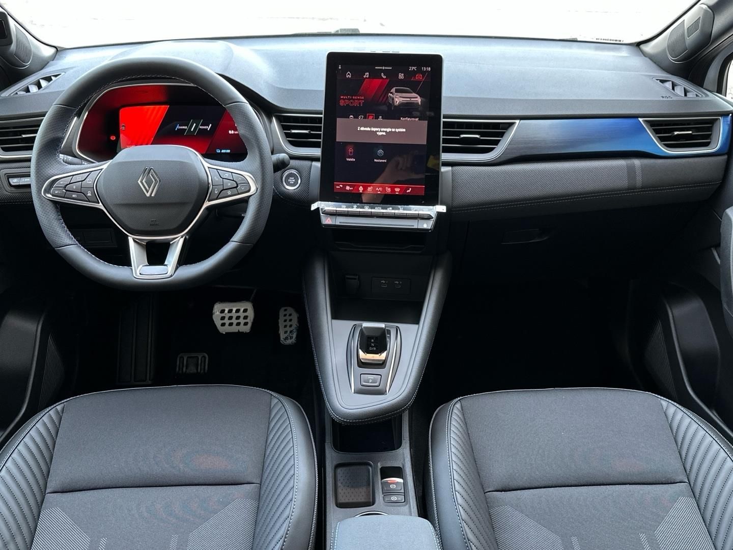 Renault Symbioz, 1.8full hybrid 116kW Esprit Al - fotka 4