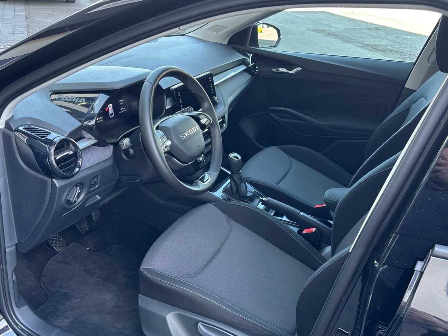 Škoda Fabia, 1.0 MPi / 59 kW Selection - fotka 6
