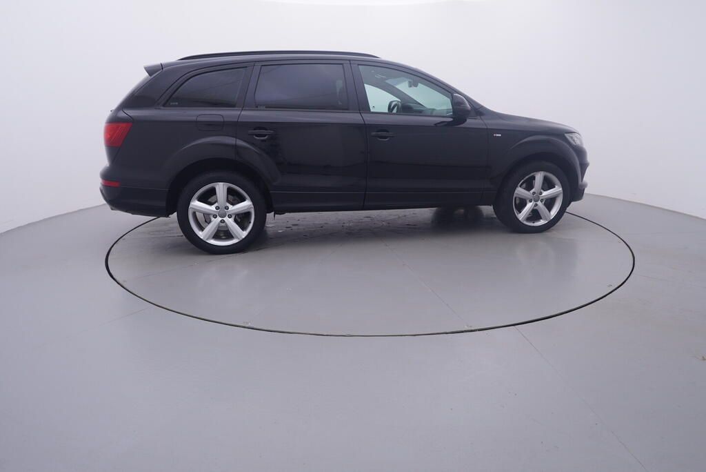 Audi Q7, S-Line 3.0 TDI 150 kW - fotka 6