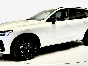 B5 AWD PLUS BLACK EDITION