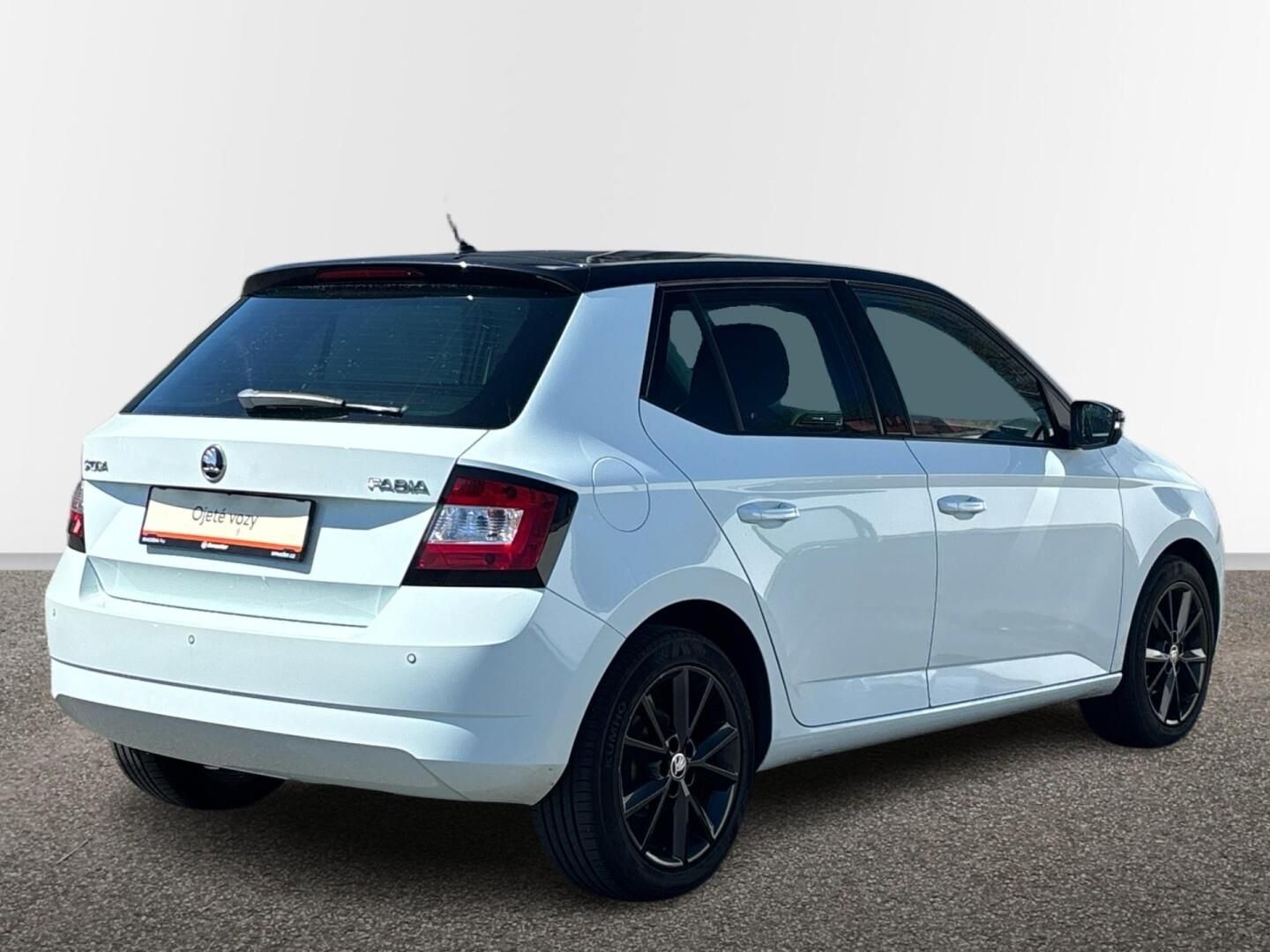 Škoda Fabia, 1.2 TSI / 66 kW COLOR - fotka 2