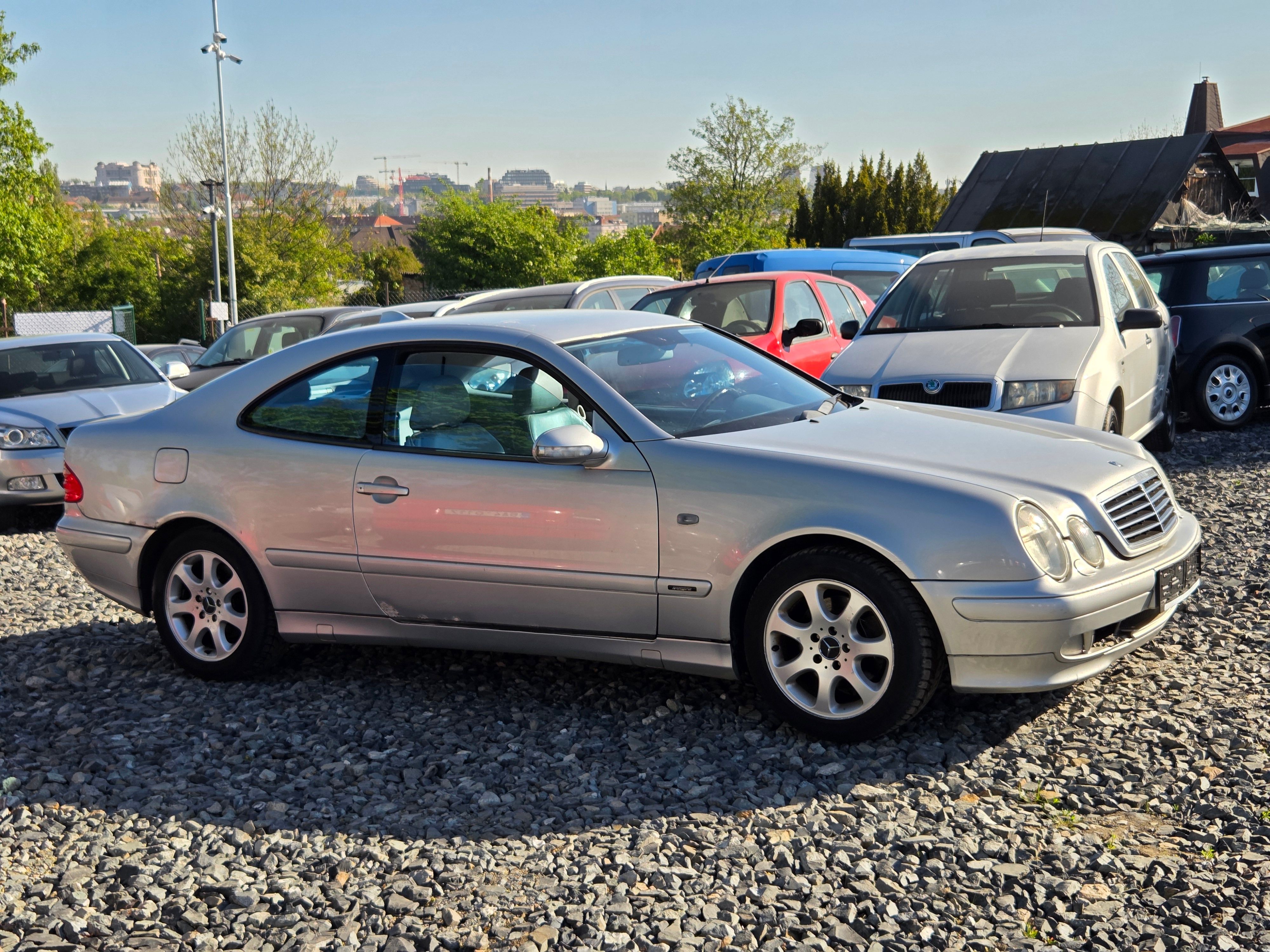 Mercedes-Benz CLK, 320i - V6 Aut LPG Depozit - fotka 6