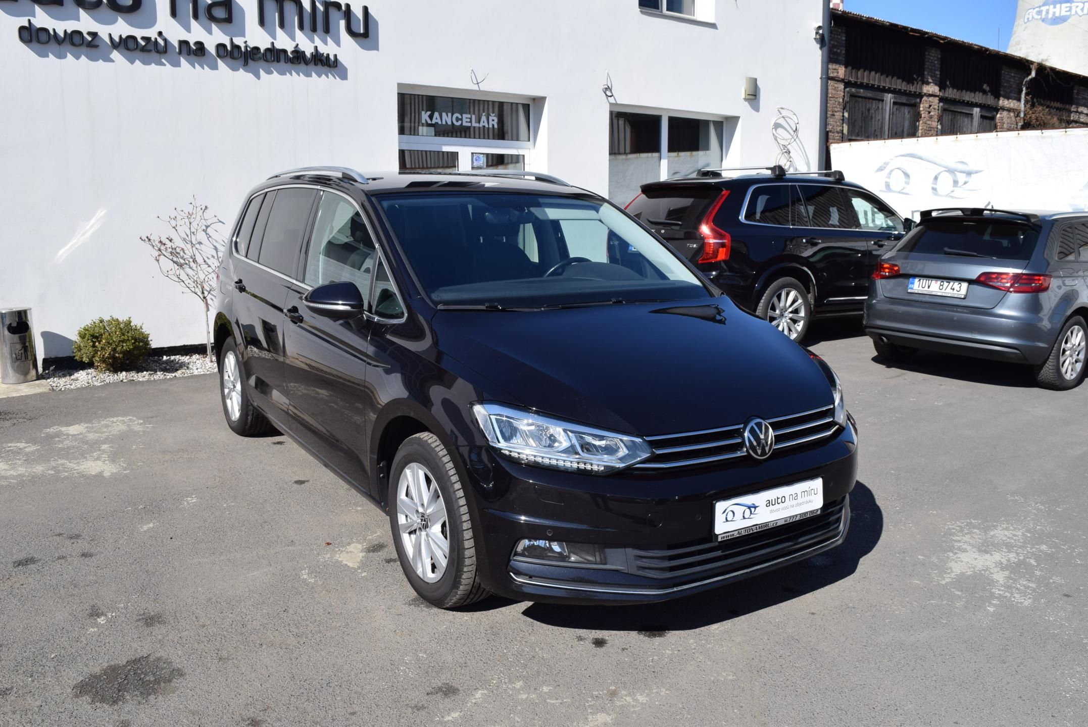 Volkswagen Touran, 2.0TDI 110kw DSG 7MÍST HIGHLIN - fotka 5