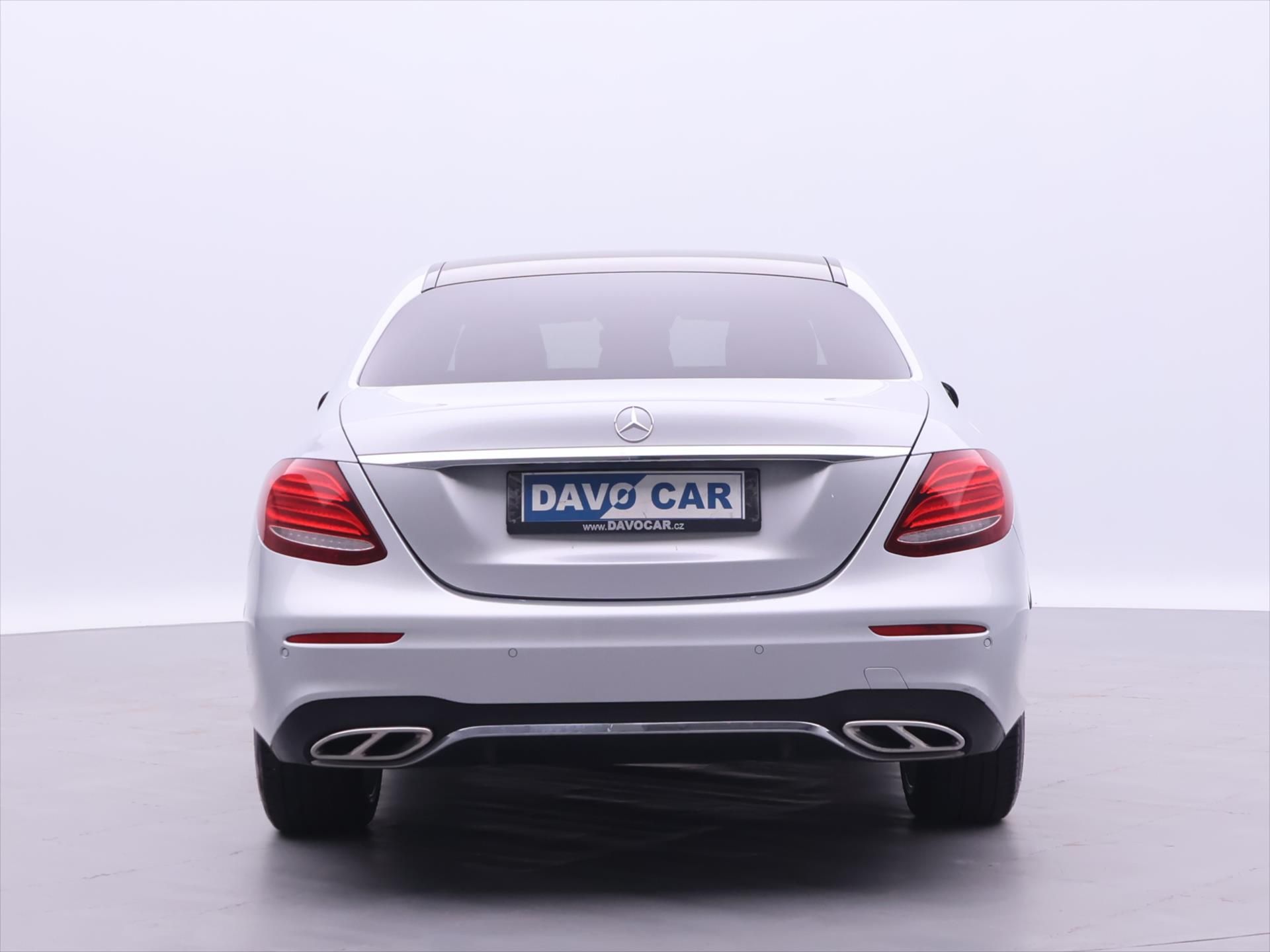 Mercedes-Benz Třídy E, 2,0 220d 143kW AMG Burmester - fotka 6