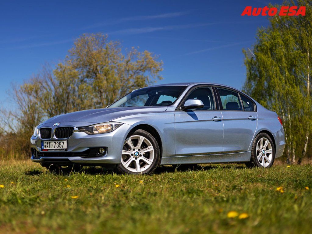 BMW Řada 3, 2.0 i 328i,Navi - fotka 2