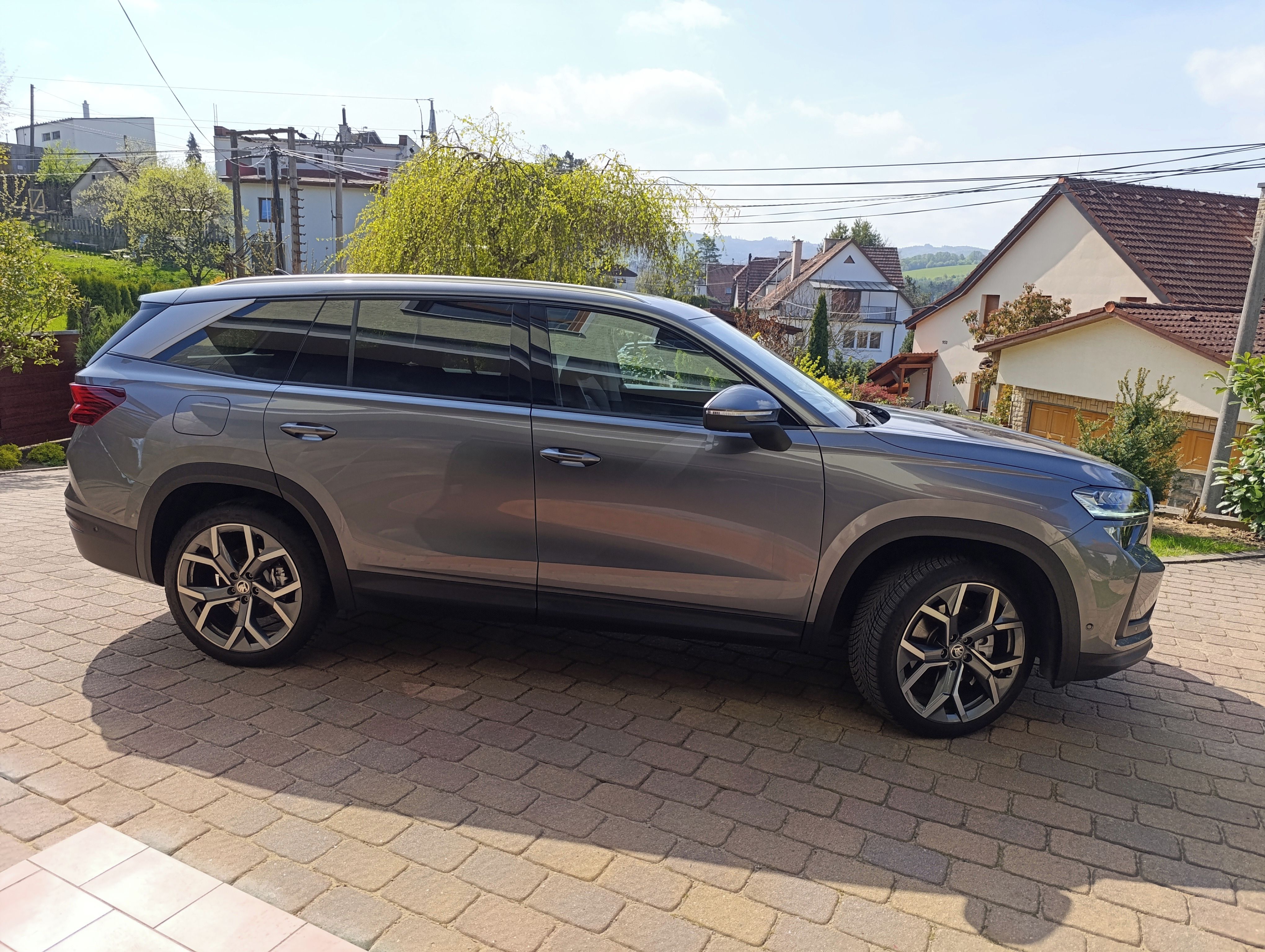 Škoda Kodiaq, 2,0 TDI 142kW 4X4 TopSelection - fotka 3