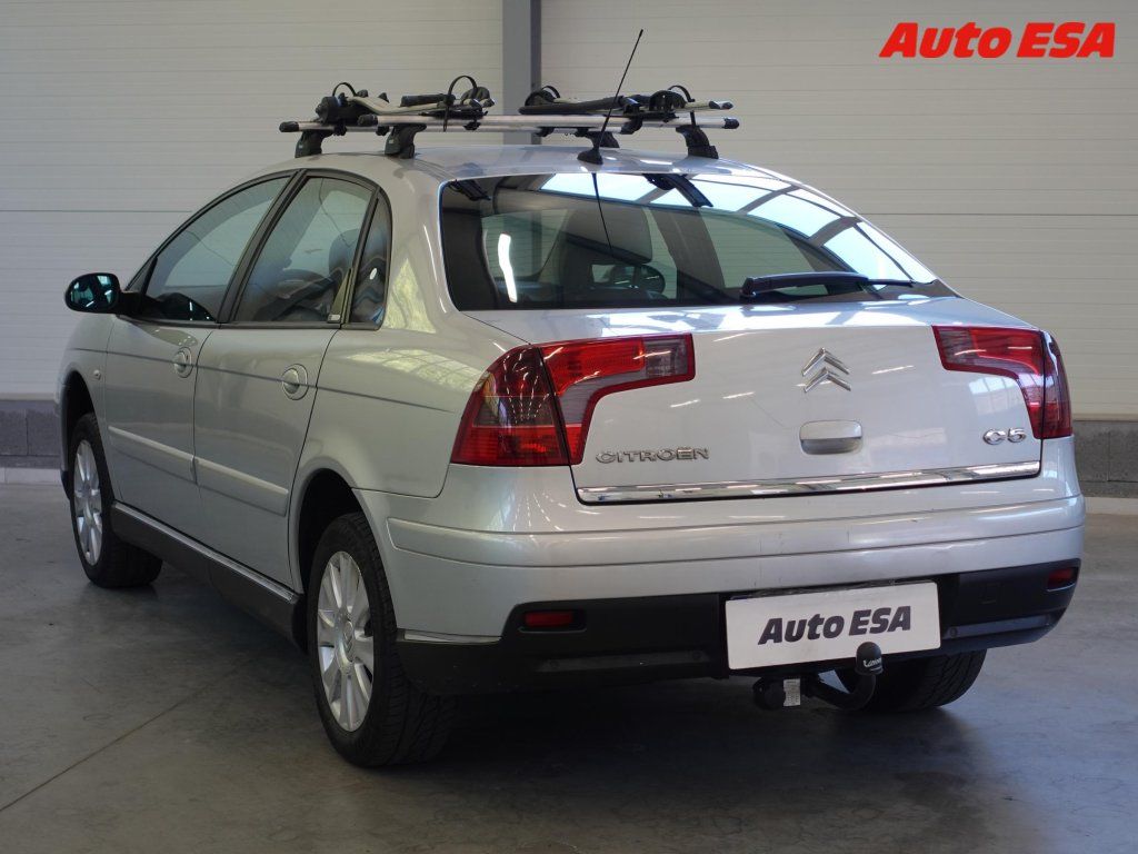 Citroën C5, 2.2 HDi - fotka 6