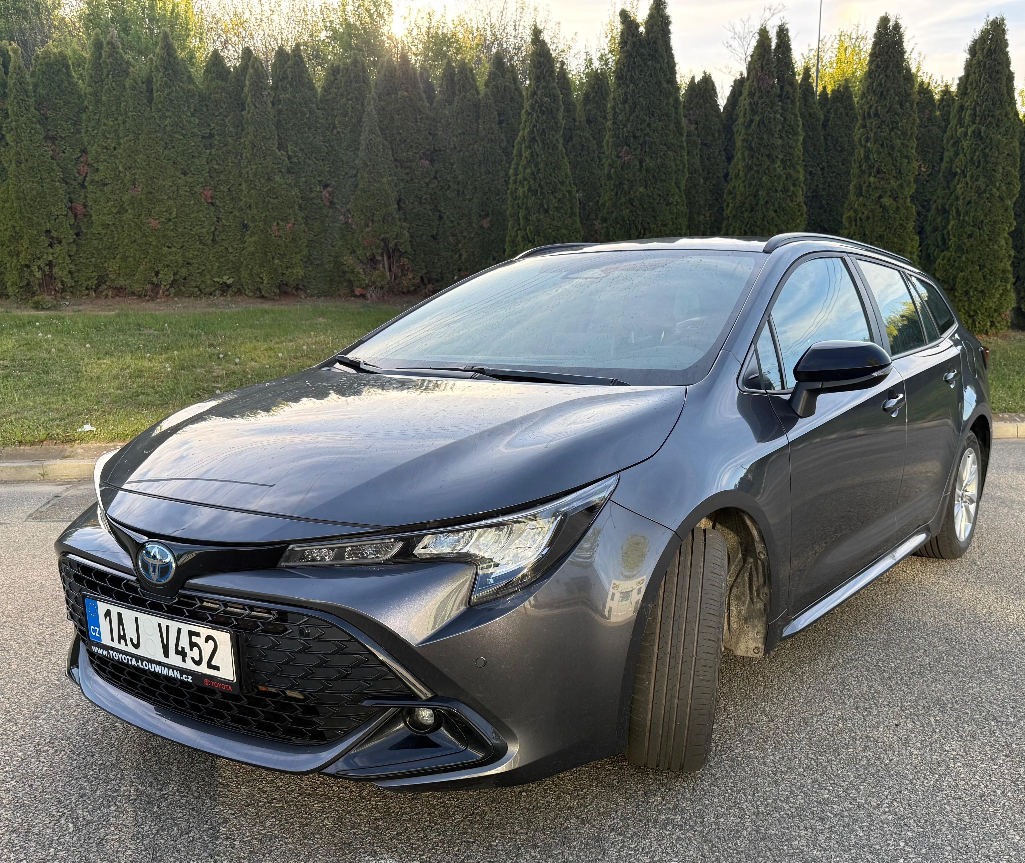 Toyota Corolla, Hybrid 07/25