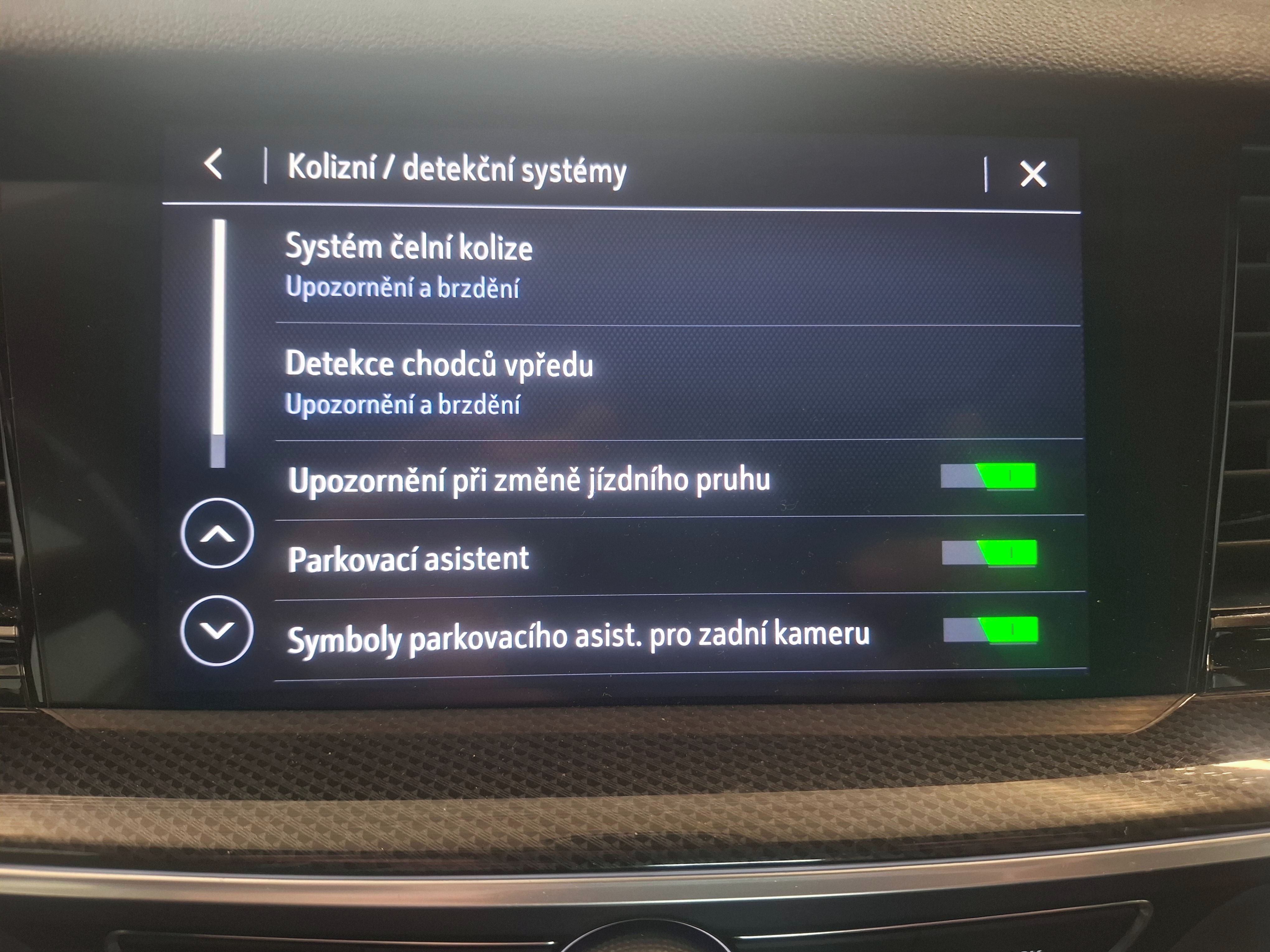 Opel Insignia, 2.0 Cdti 174 Ps - fotka 3