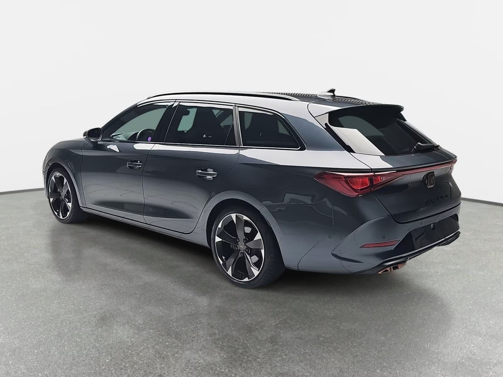 Cupra Leon, ST 1.4 E-HYBRID DSG*Kamera* - fotka 2