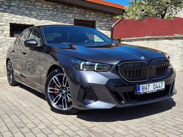 540d xDrive Mpaket,B&W, ZÁRUKA