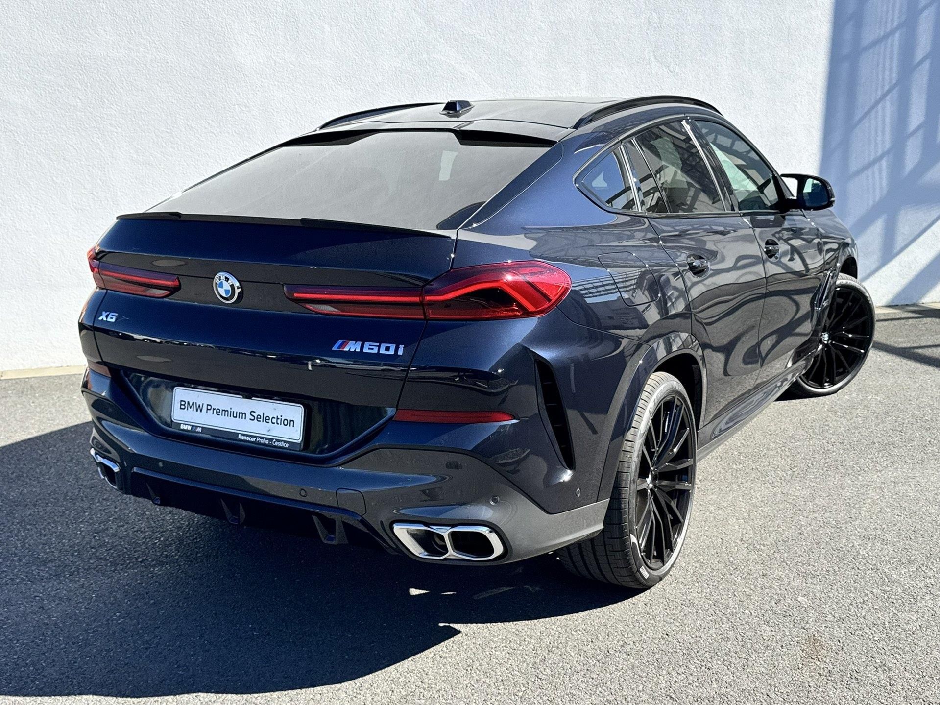 BMW X6, X6 M60i xDrive - fotka 2