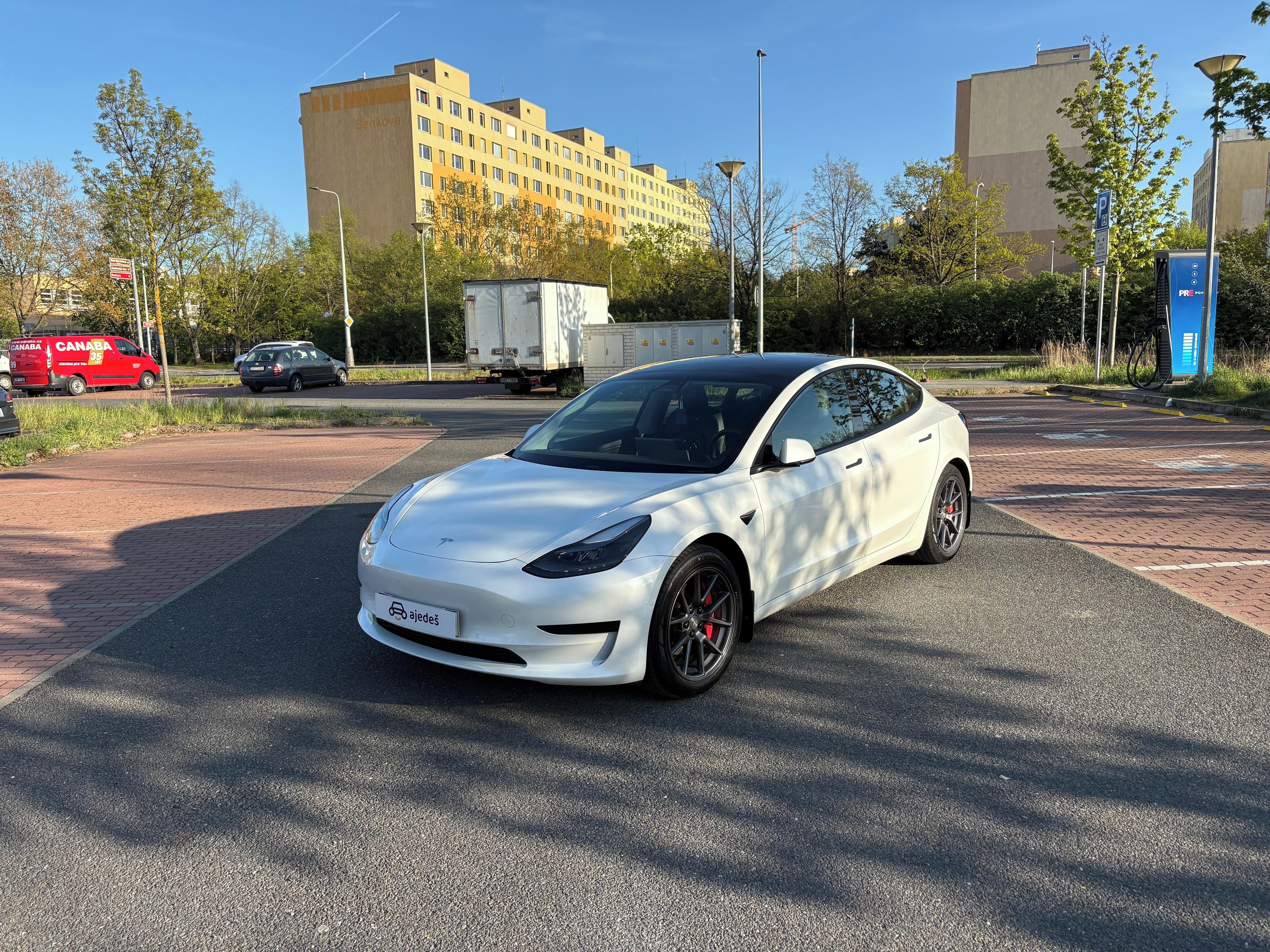 Tesla Model 3, Standard Range Plus/208kW/taž.