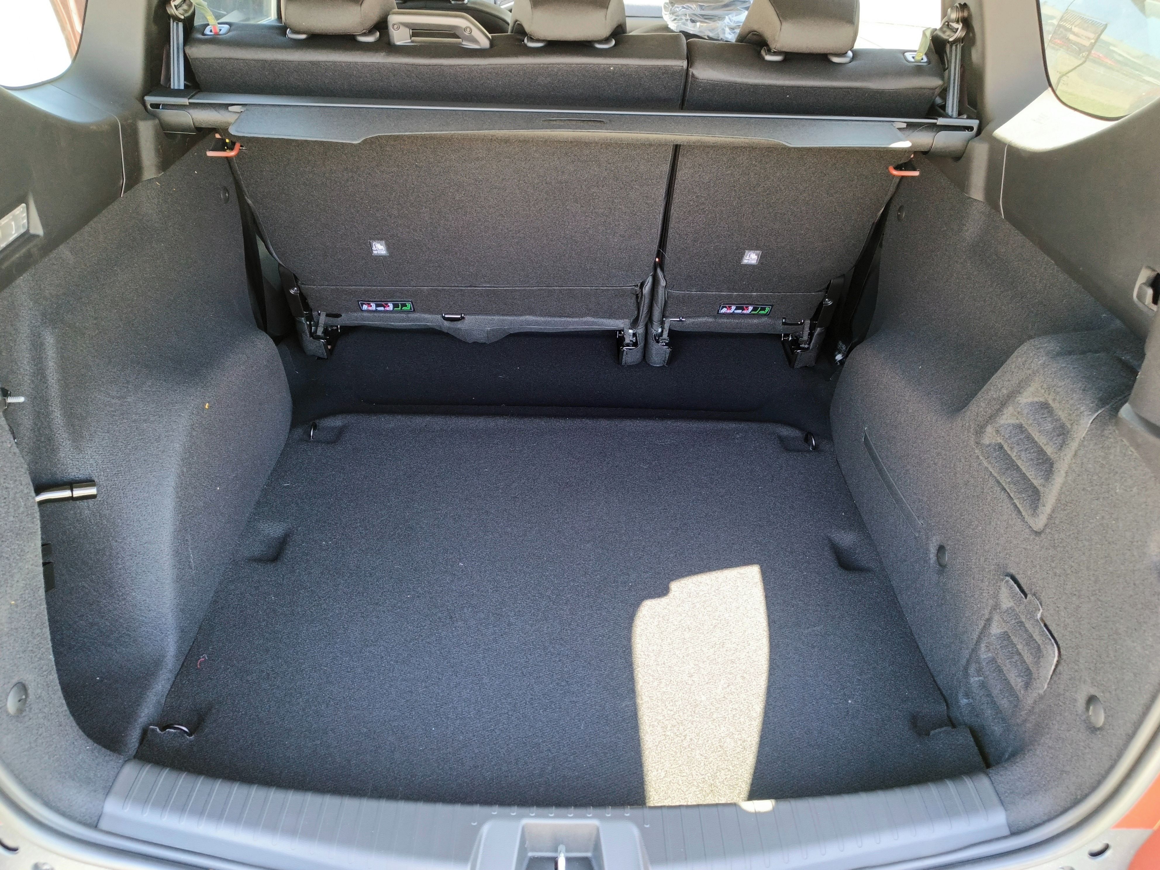 Dacia Jogger, 1,0TCe 110 Expression 5 míst - fotka 5