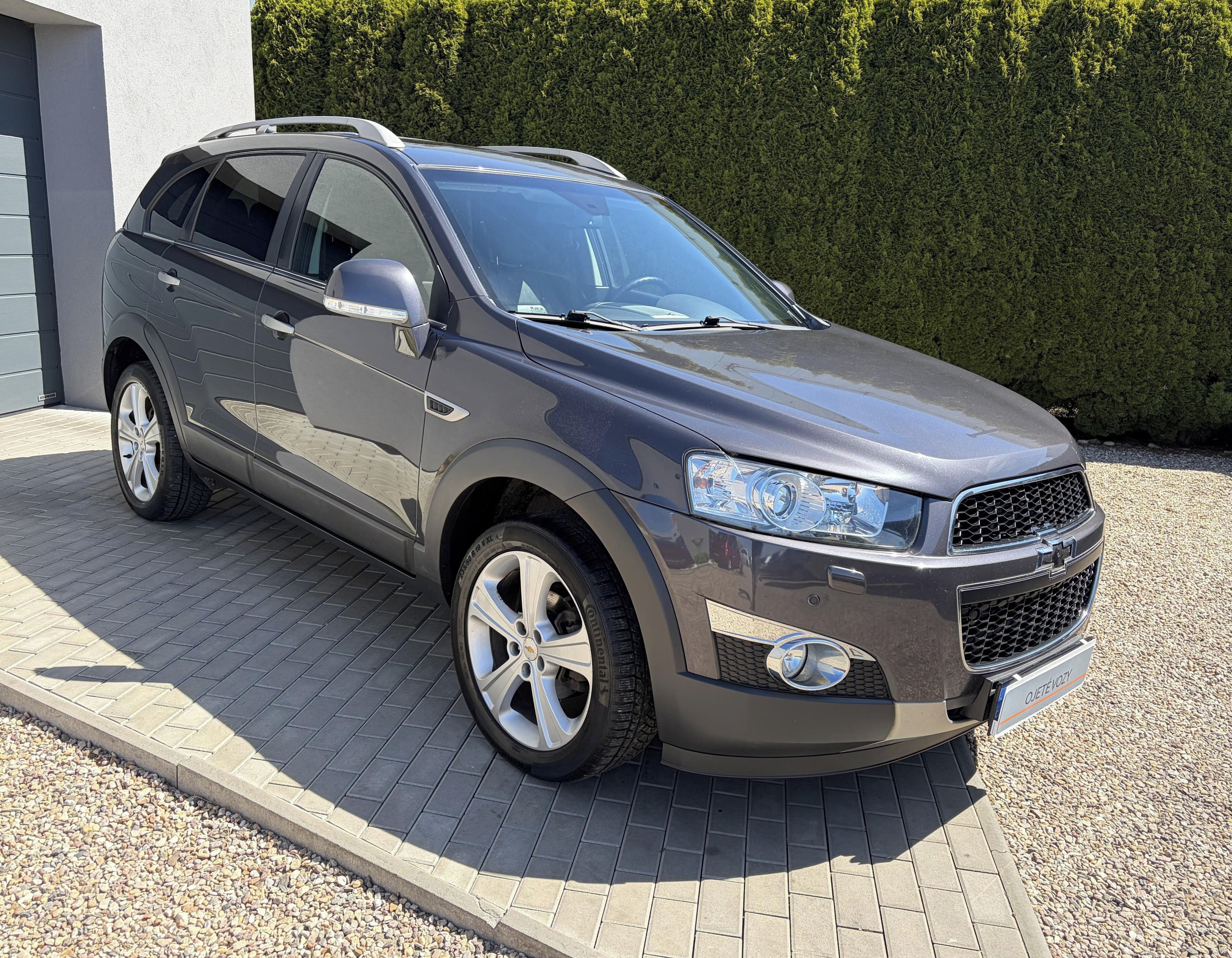 Chevrolet Captiva, 2.2 D 135KW 4x4 7 Míst, Kůže - fotka 3
