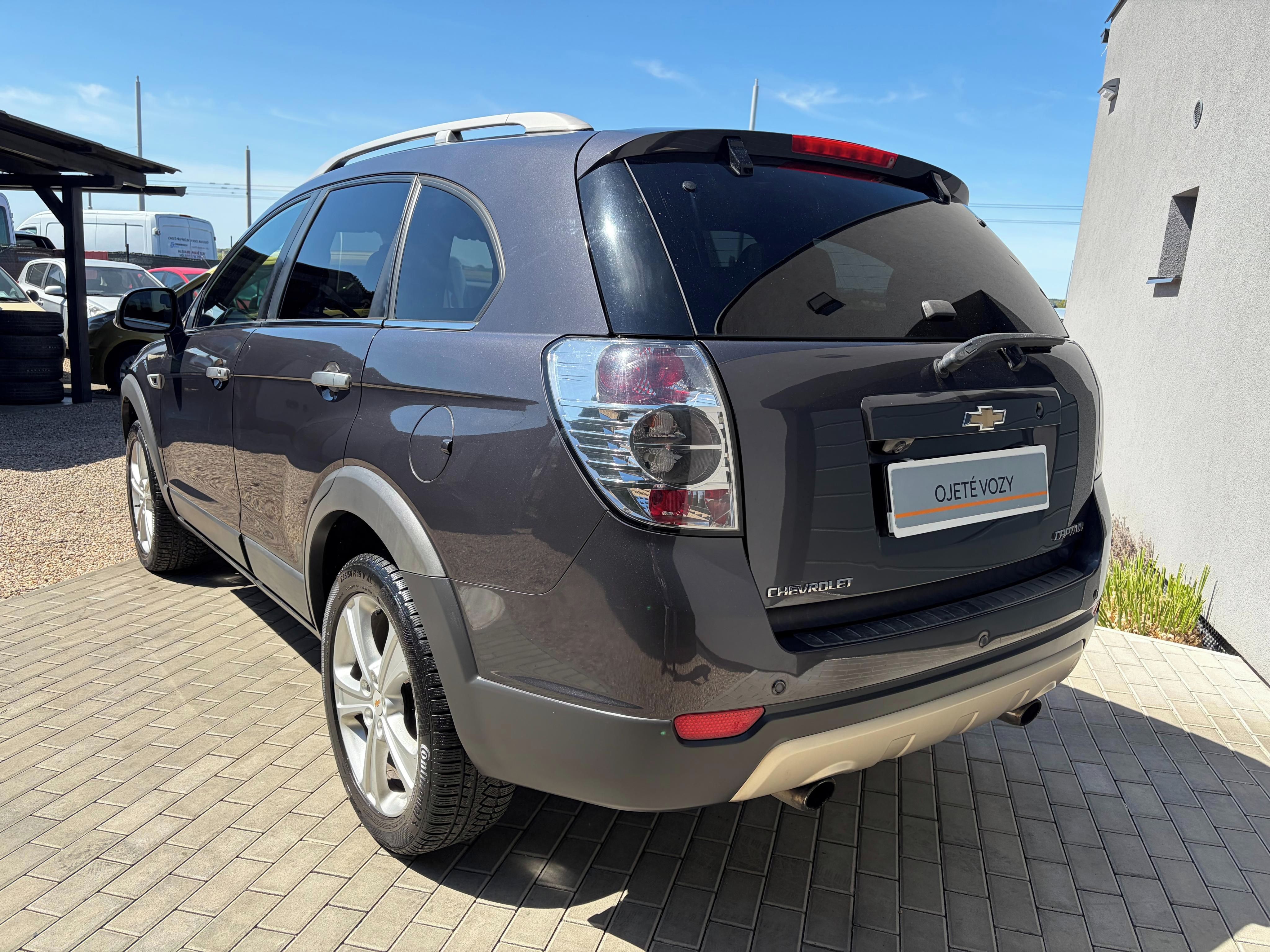 Chevrolet Captiva, 2.2 D 135KW 4x4 7 Míst, Kůže - fotka 5