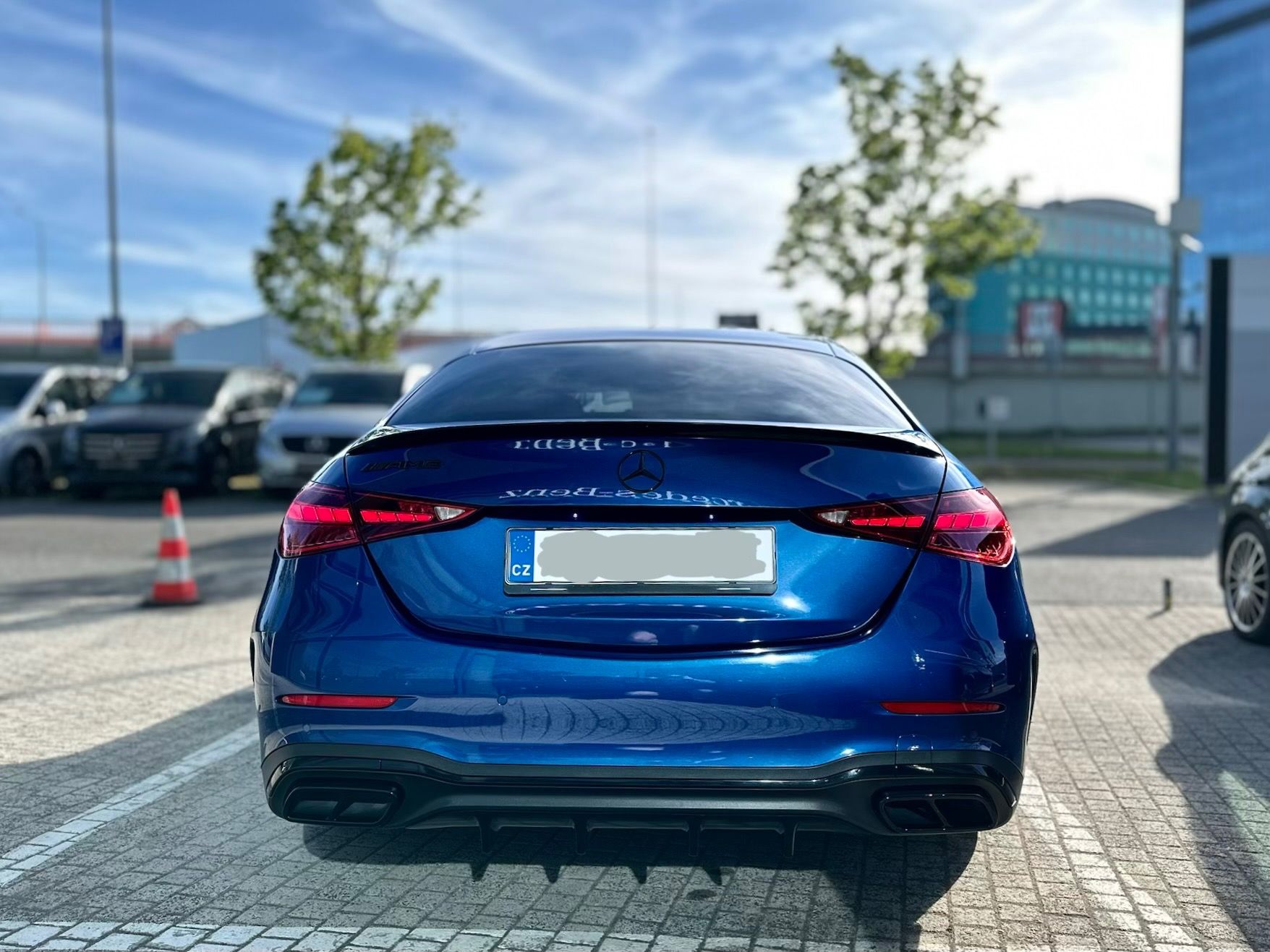 Mercedes-Benz Třídy C, 220d*Burm*Pano*Ad.temp*360*DPH - fotka 3