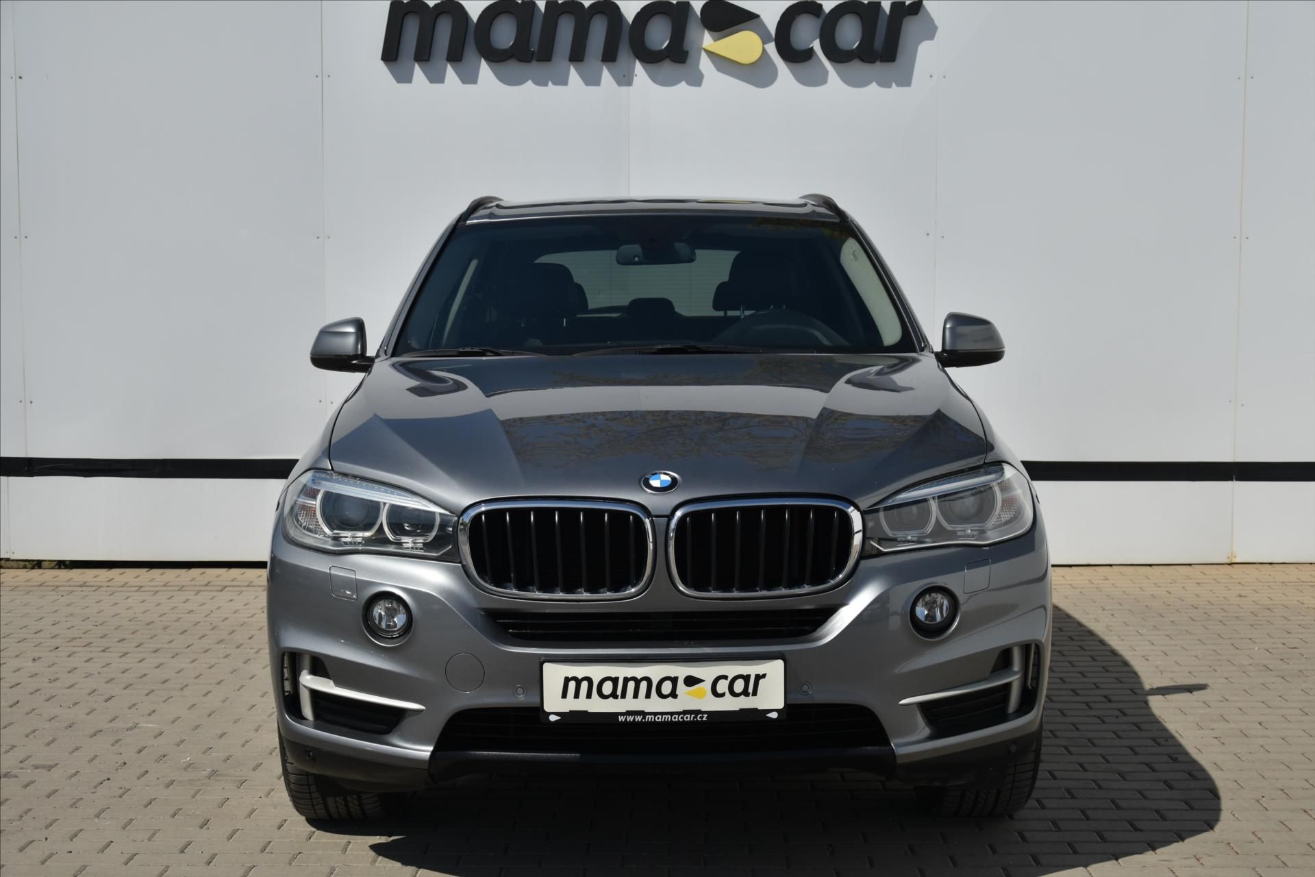 BMW X5, xDrive 30d NAVI 7MÍST TAŽNÉ ČR - fotka 2