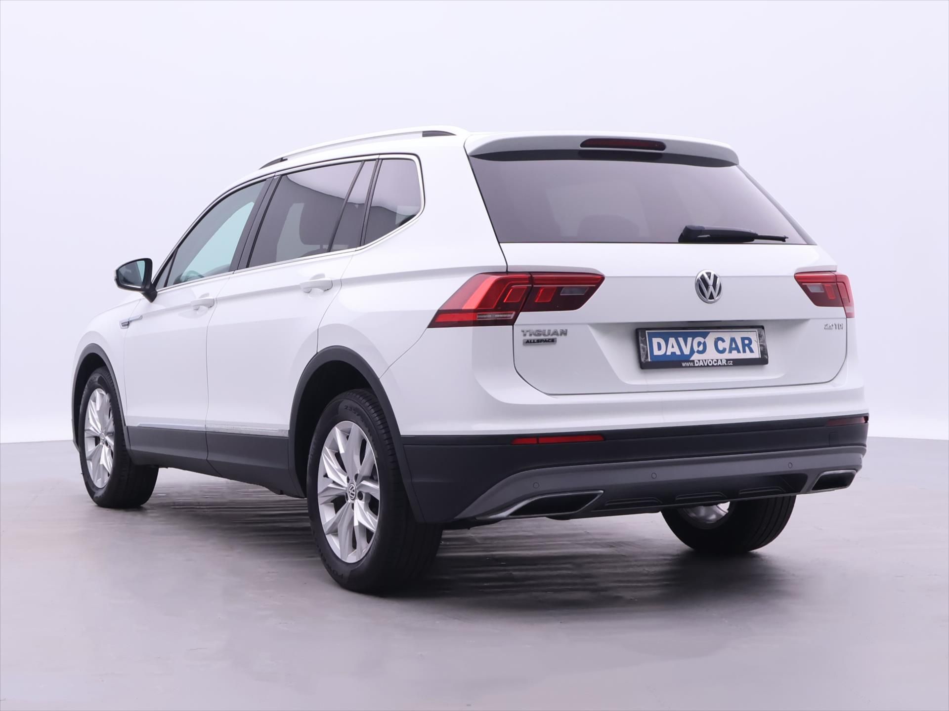 Volkswagen Tiguan, AllSpace 2,0 TDI 110kW CZ DPH - fotka 5