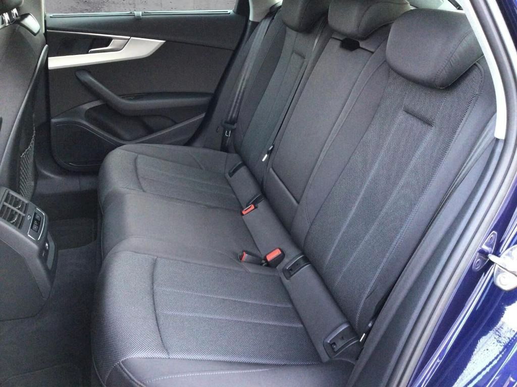 Audi A4 Avant, 35 TDI S-tronic*Navi*Led*DAB* - fotka 6