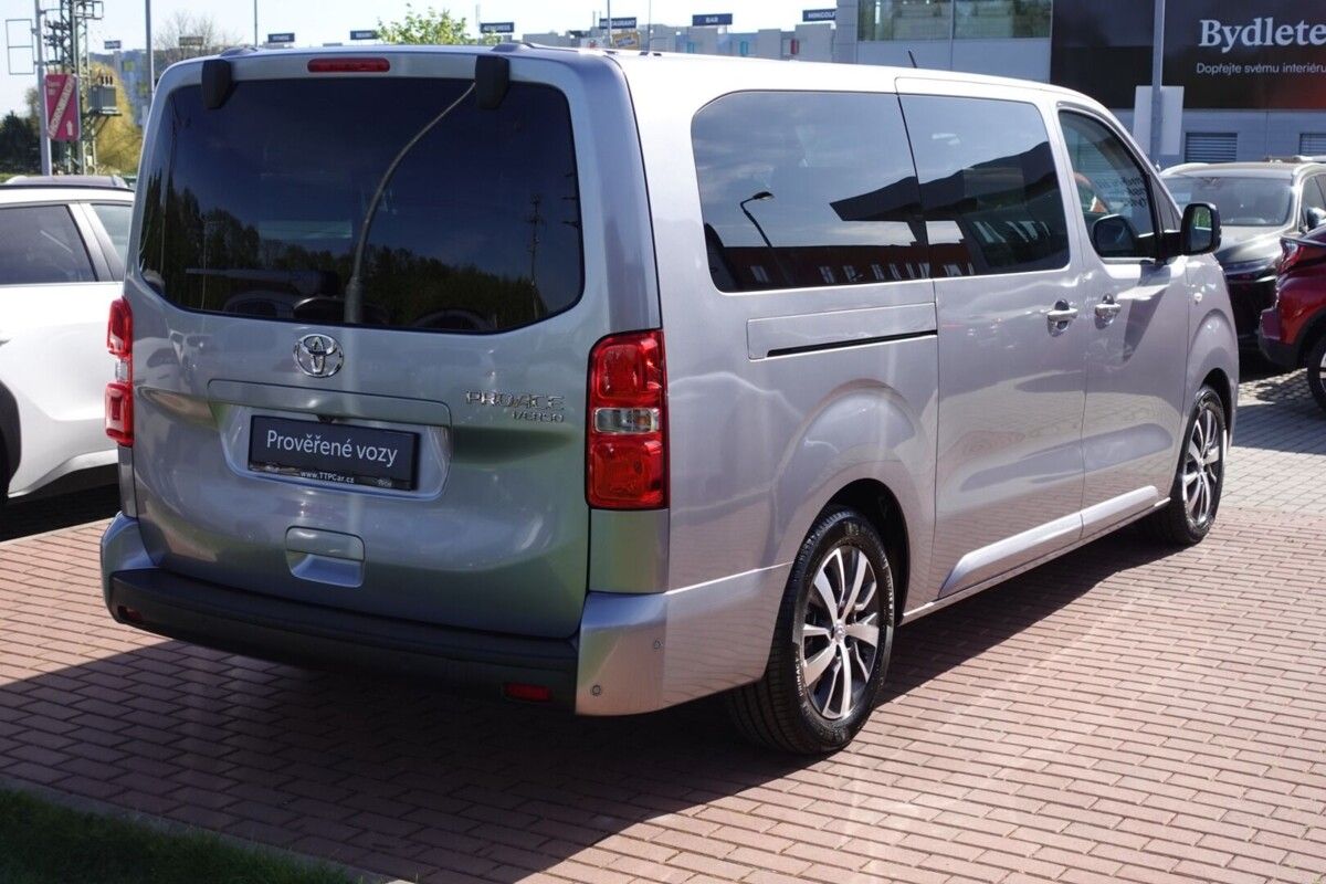 Toyota Proace Verso, 2.0 Diesel 177 - 8 AT Family 8 - fotka 4