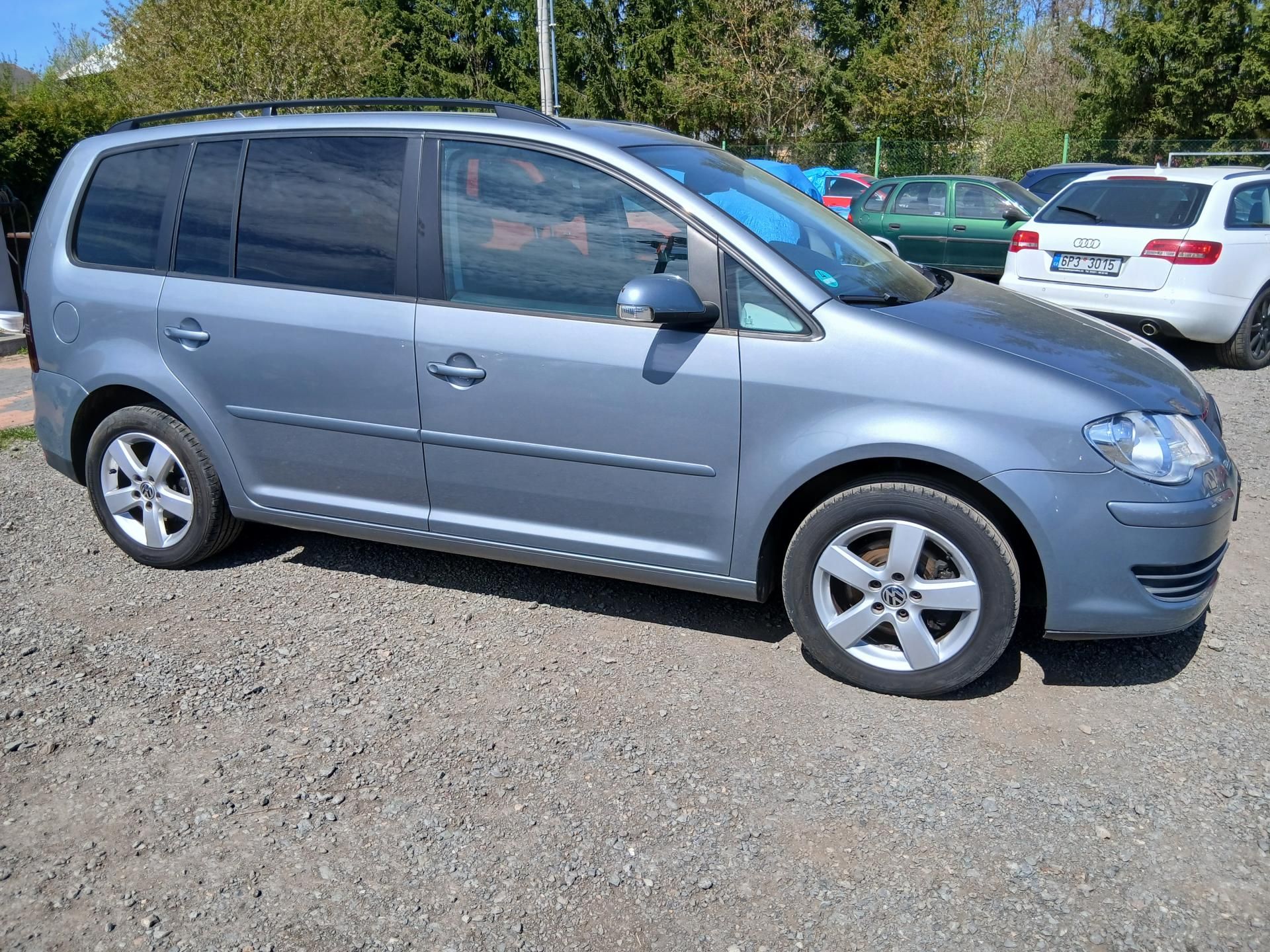 Volkswagen Touran, 1.9 TDI, United, 6 rychl. - fotka 6