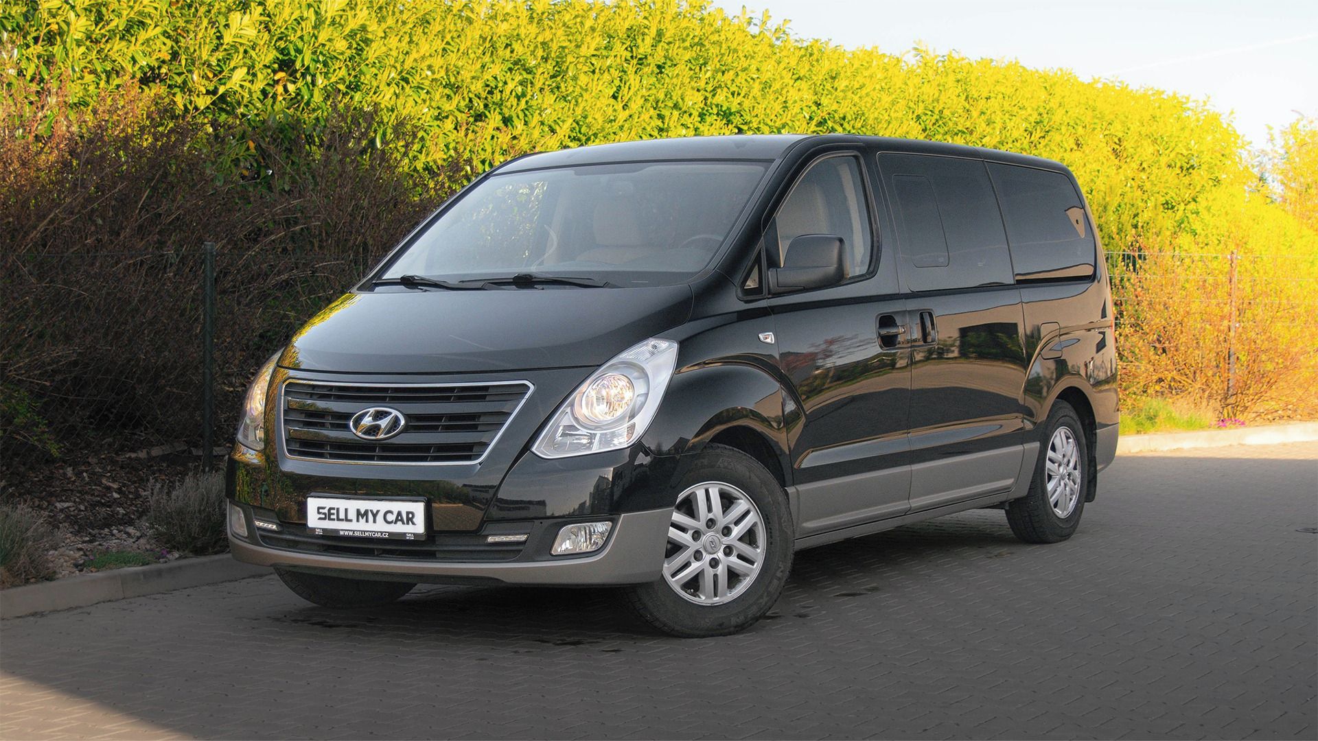 Hyundai H 1, 2,5/125kW 1.Maj Tažné 8.míst