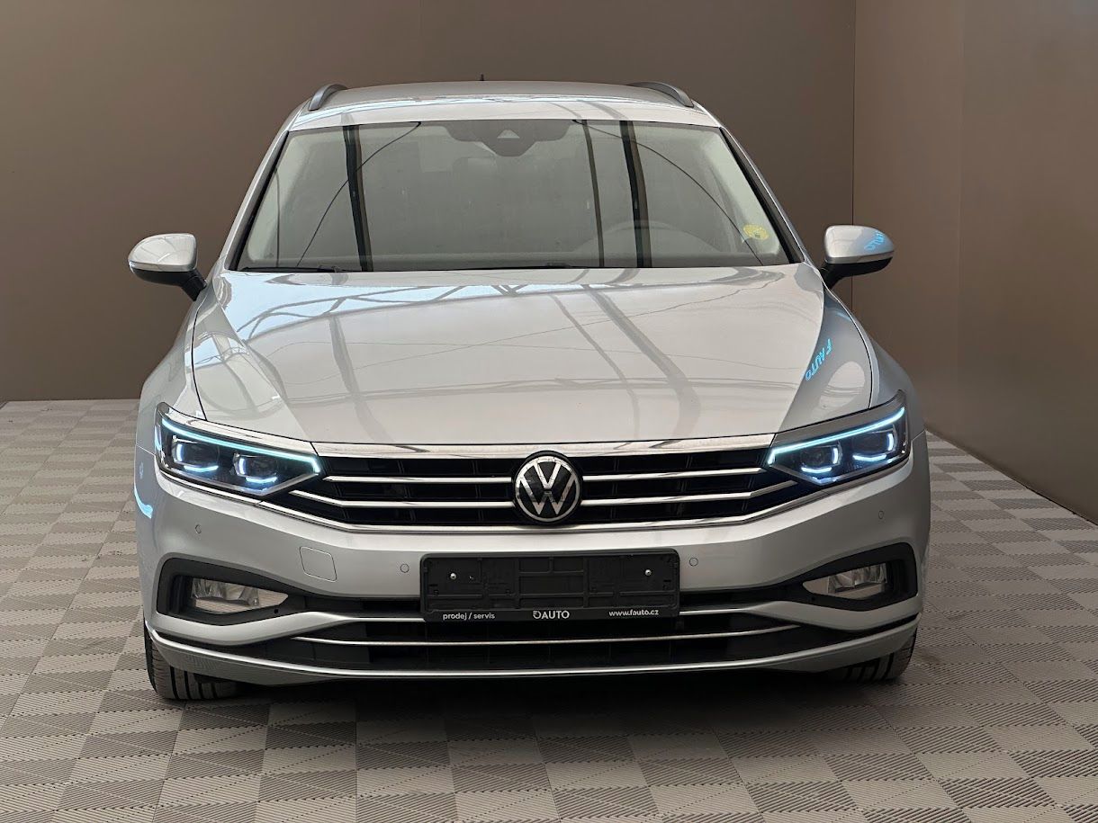 Volkswagen Passat Variant, 2.0 TDi Style Business DSG - fotka 3