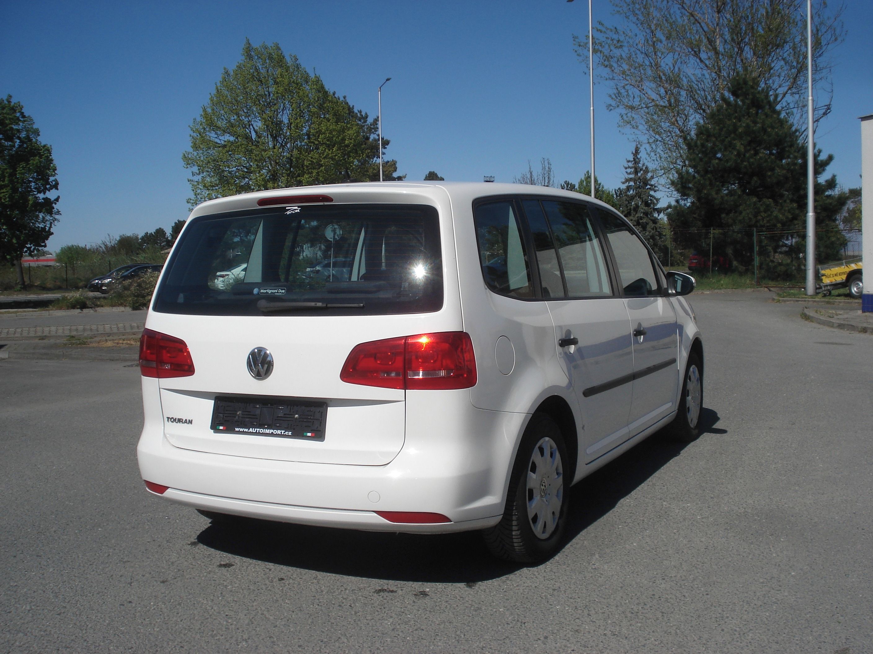 Volkswagen Touran, 1.2 TSi 7 MÍST - fotka 6