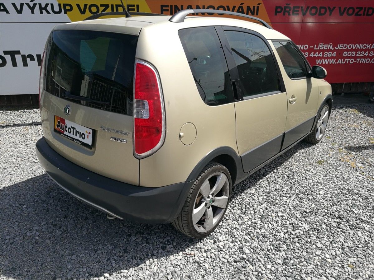 Škoda Roomster, 1,2 TSi Scout - fotka 3