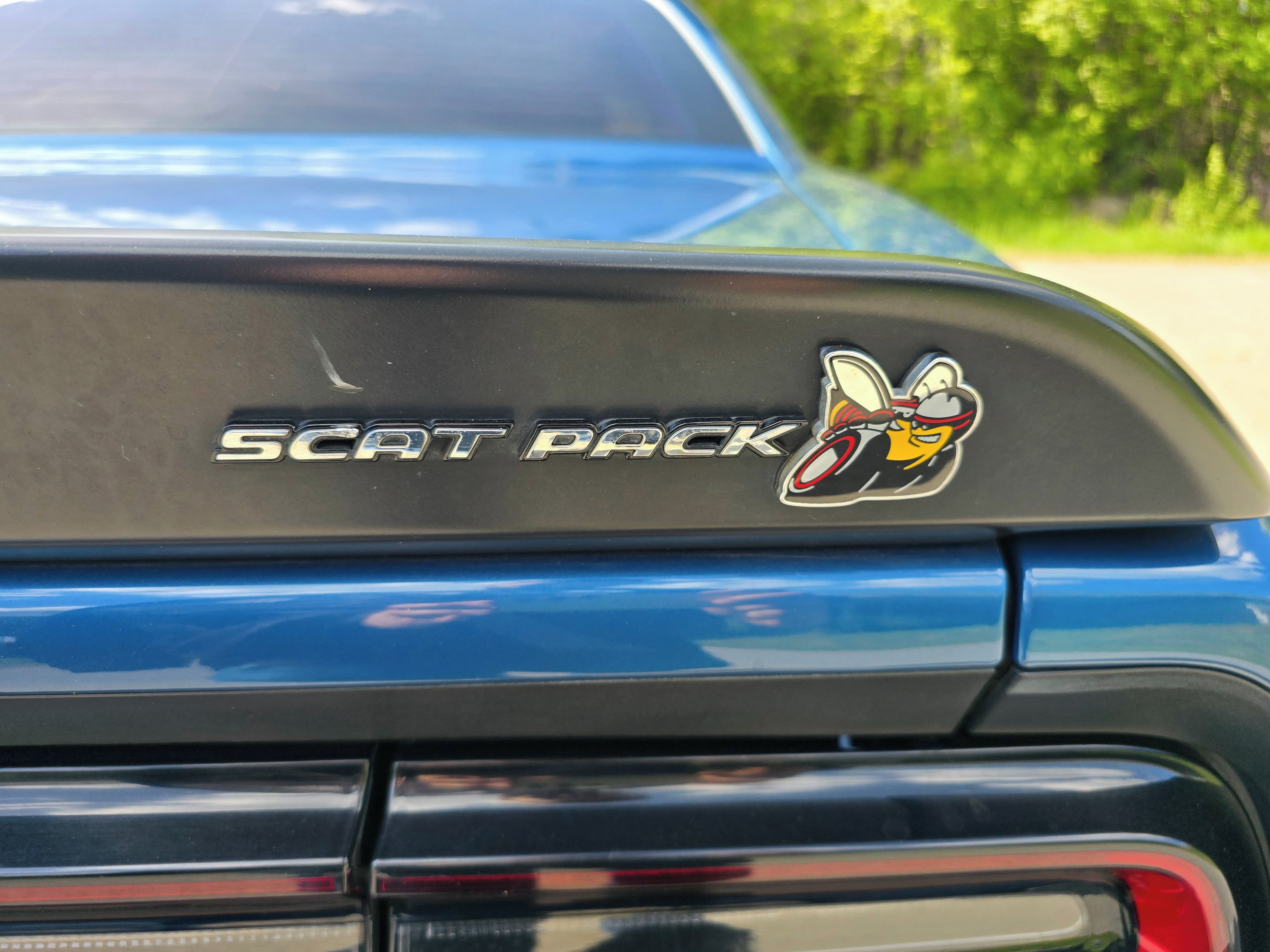 Dodge Challenger, SRT 6,4 SCAT PACK 392 - fotka 5