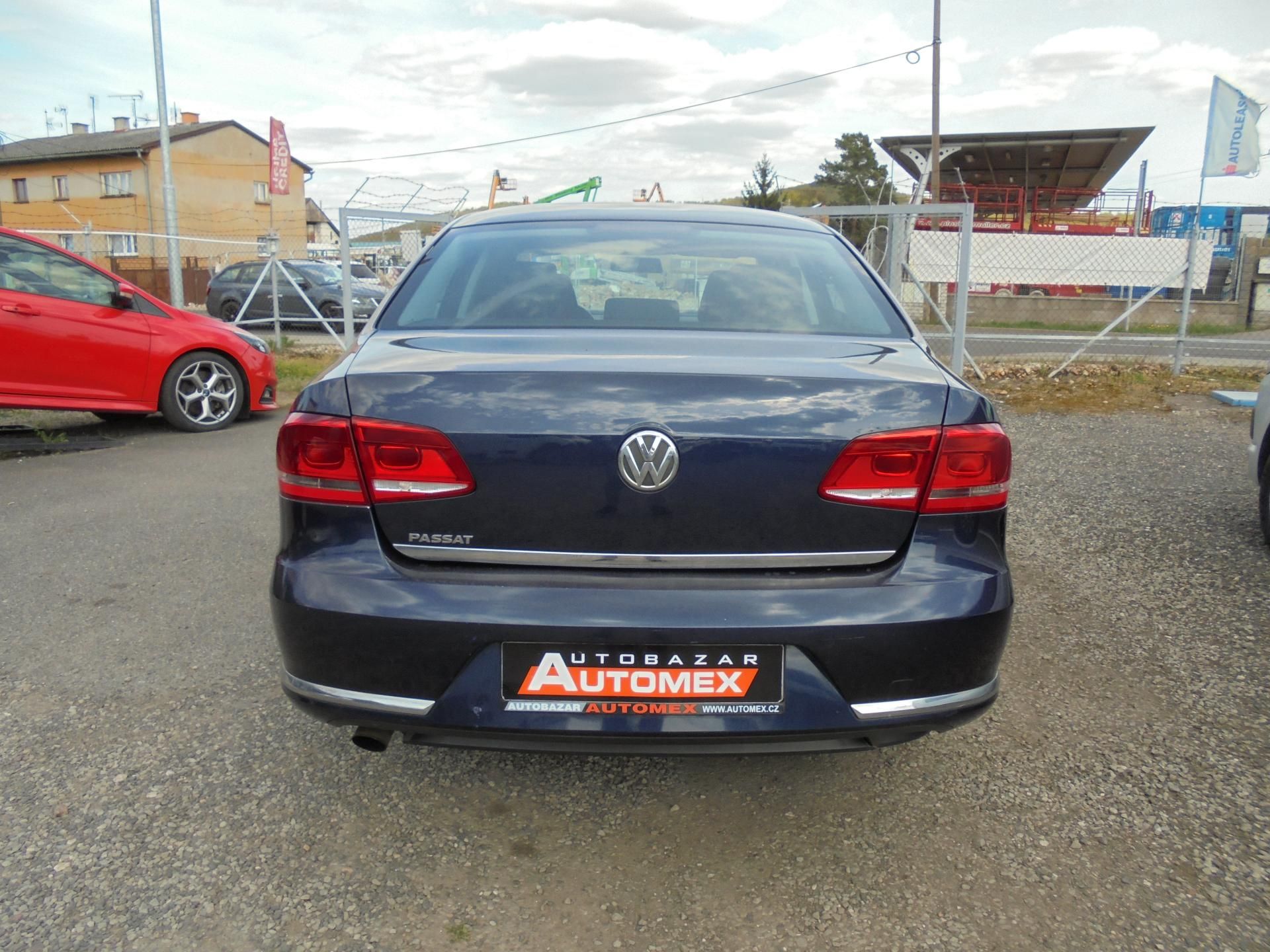 Volkswagen Passat, 1.4 TSI-90 kw- NAVI-8x AIRBAG - fotka 6