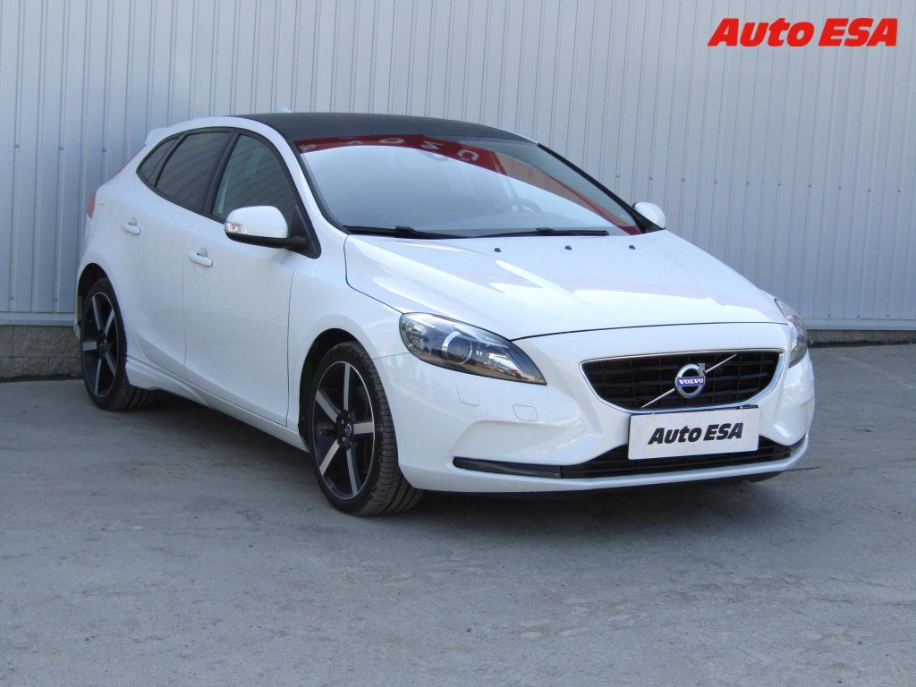 Volvo V40, 2.0D