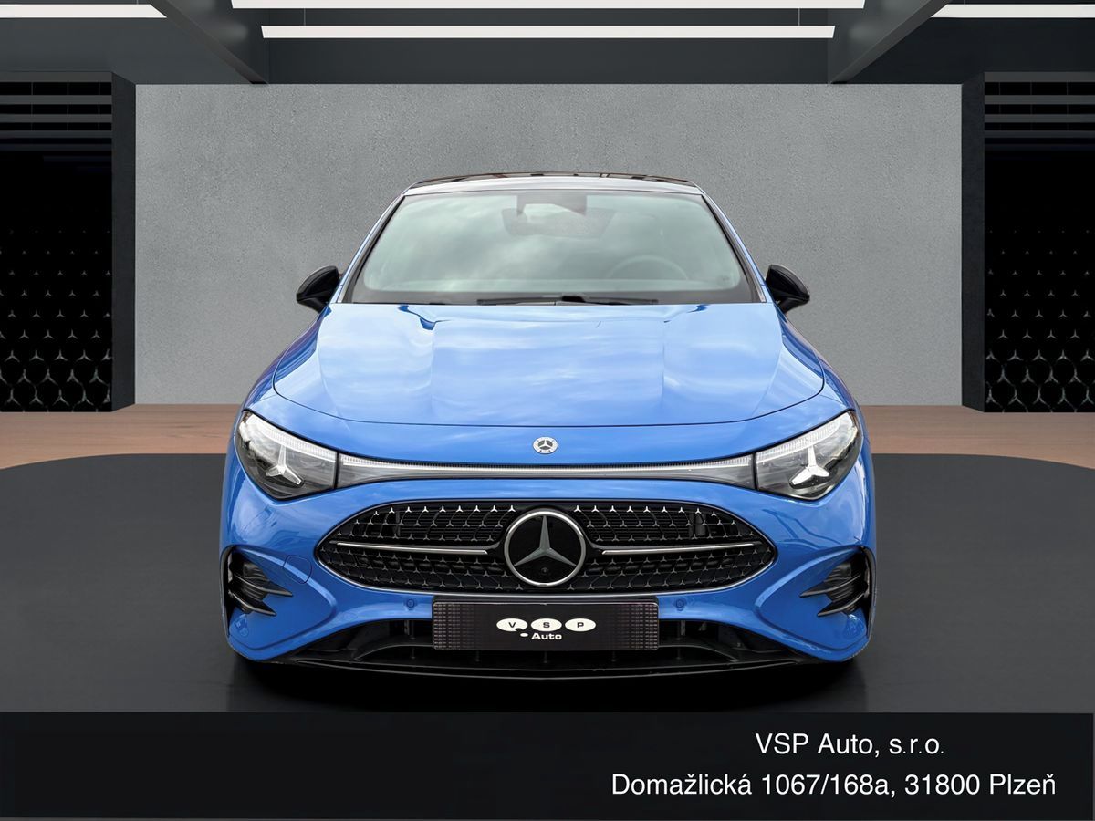 Mercedes-Benz CLA, 220 4MATIC - fotka 2