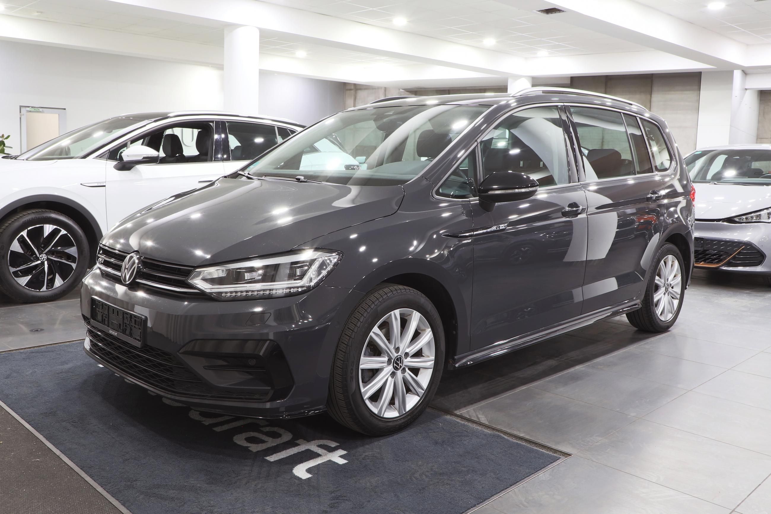 Volkswagen Touran, R-Line Webasto 7-míst - fotka 2