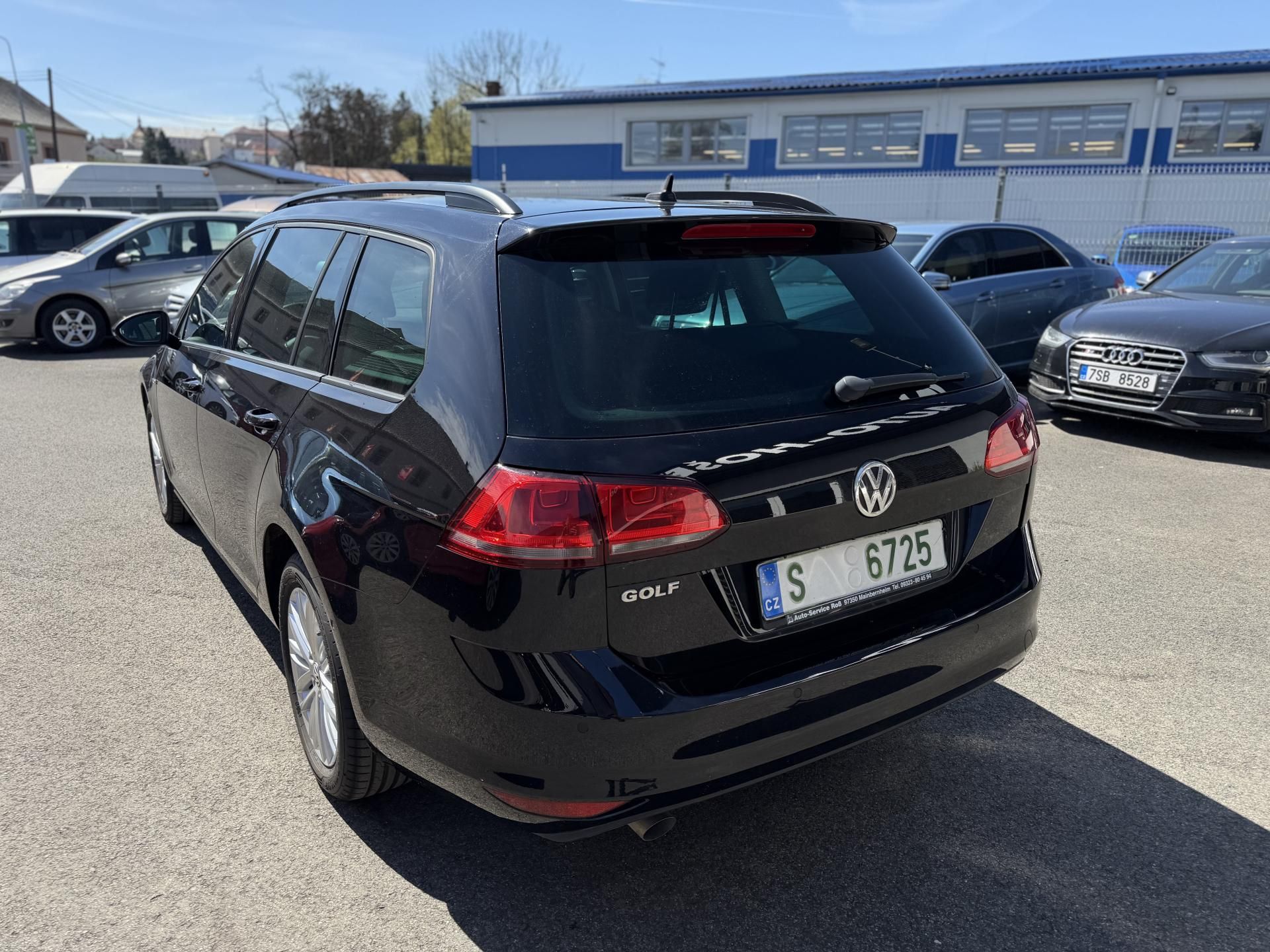 Volkswagen Golf, 1.6 TDI, 81kw, CUP - fotka 2
