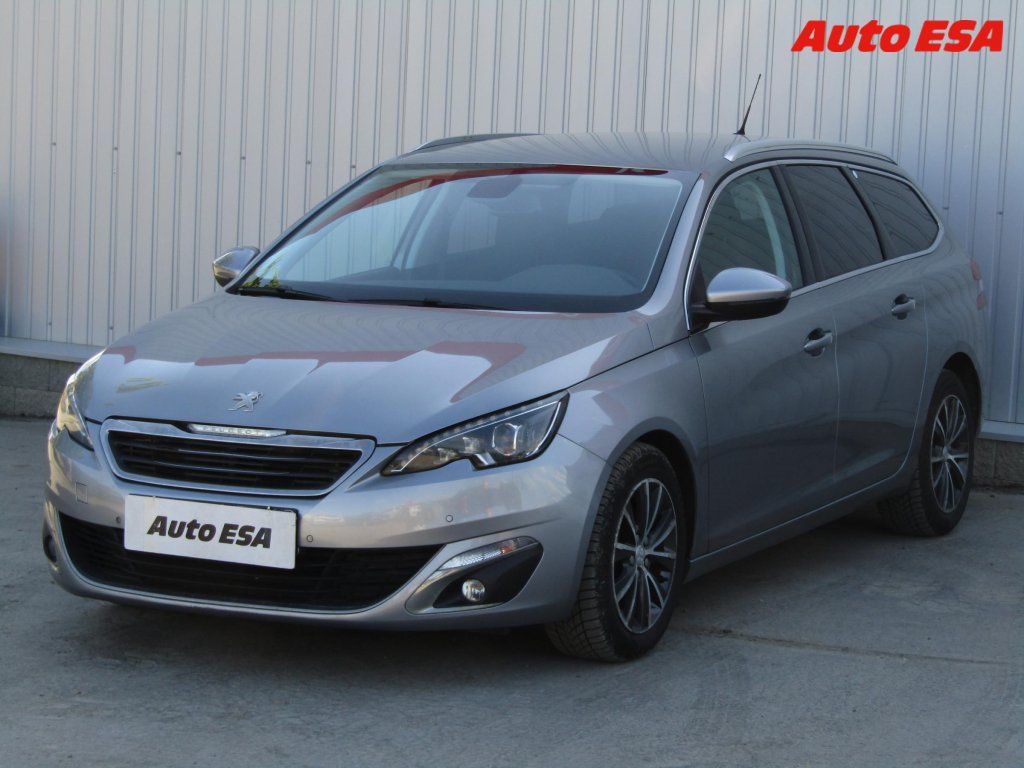 Peugeot 308, 2.0 HDi - fotka 3