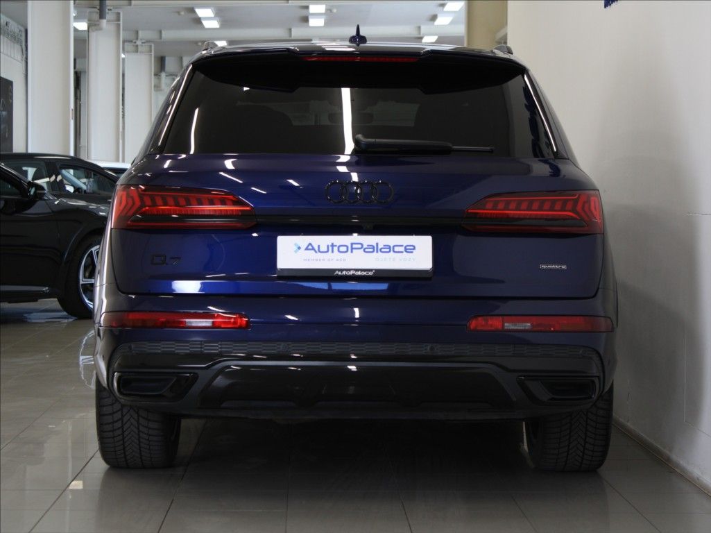 Audi Q7, 3,0 50TDi S-Line 44tkm. ČR - fotka 4