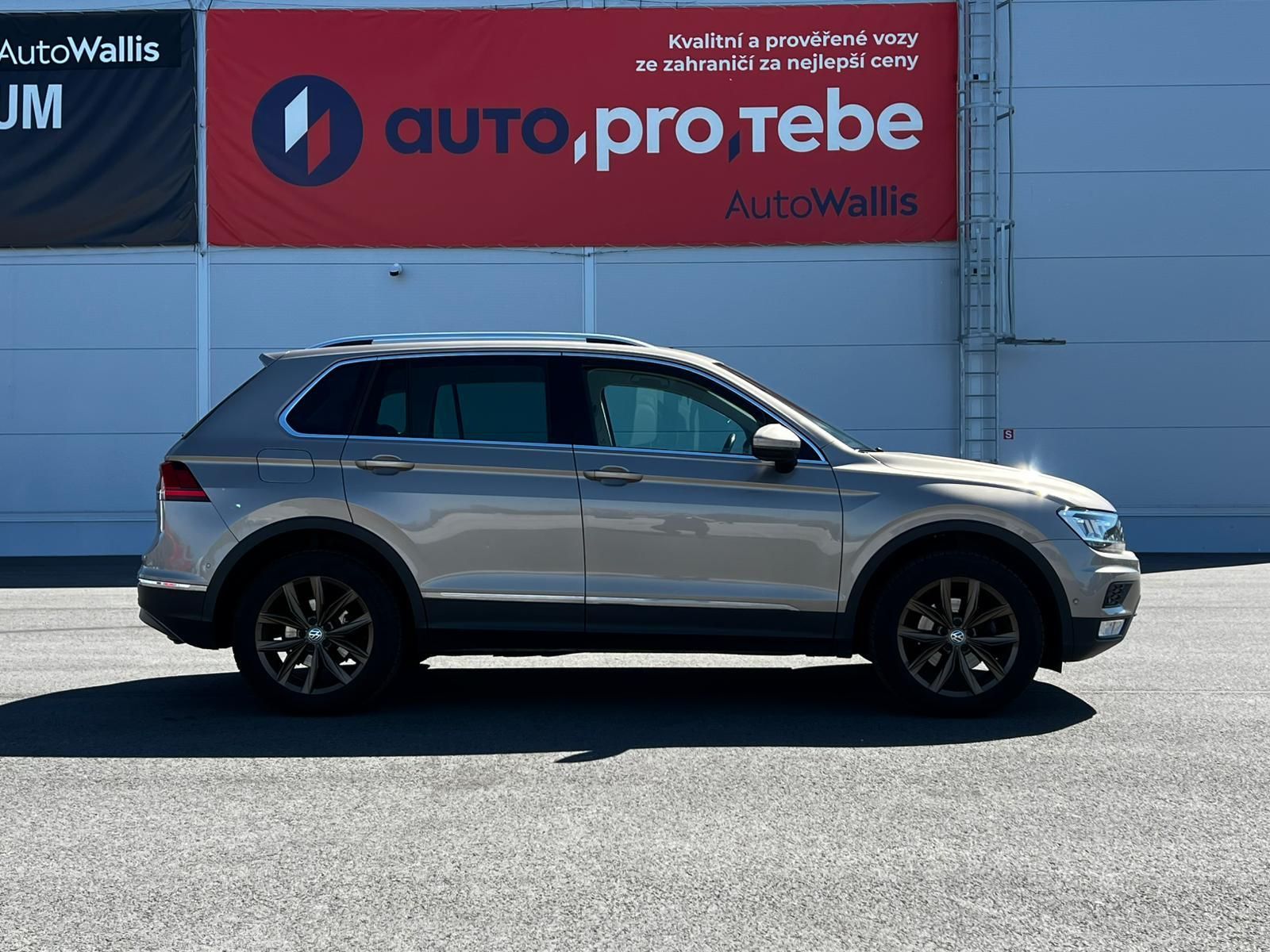 Volkswagen Tiguan, 2.0TDI DSG 4Motion Virtual TZ - fotka 3