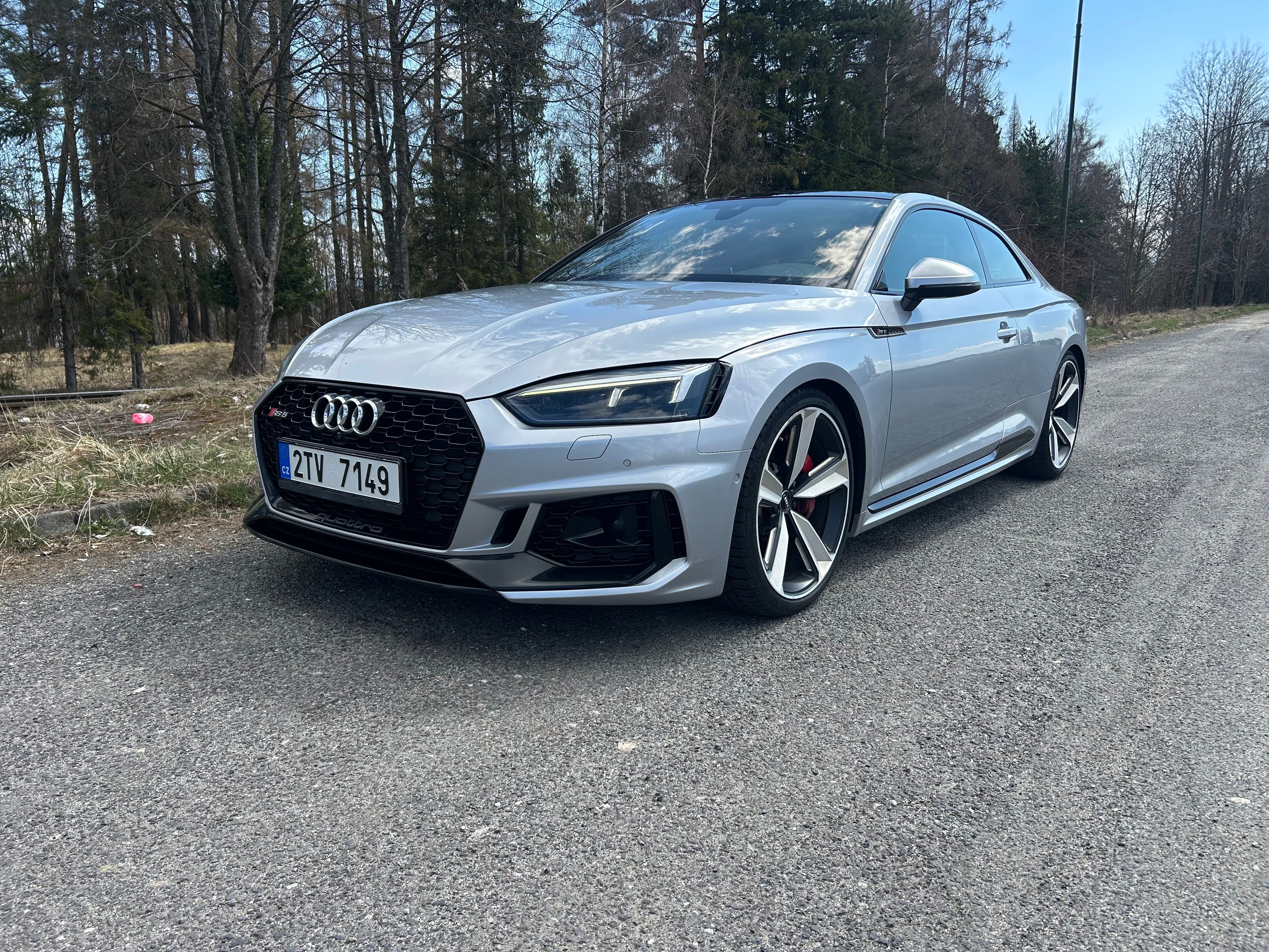 Audi RS5, RS5 coupé