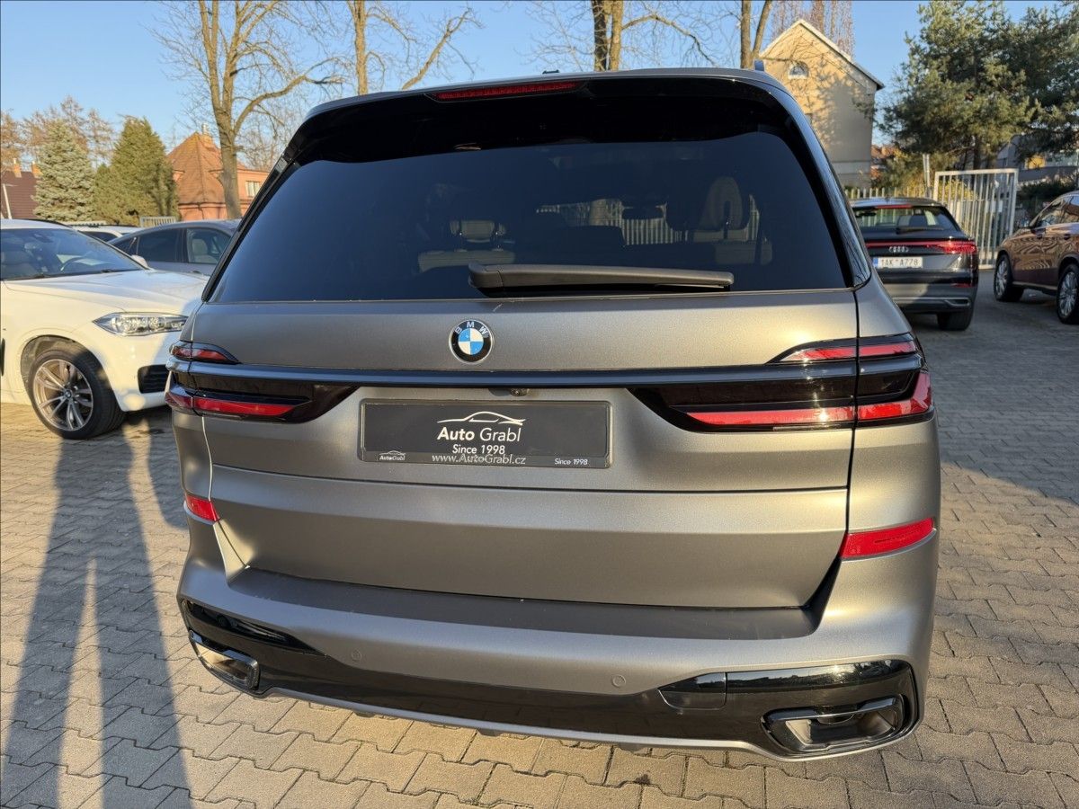 BMW X7, 40d Msport Pro Xdrive - fotka 5
