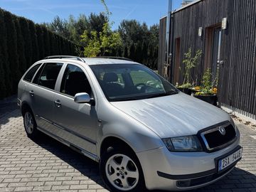 1.4 55KW,KLIMA,ALU+ZIMNÍ,SLEVA