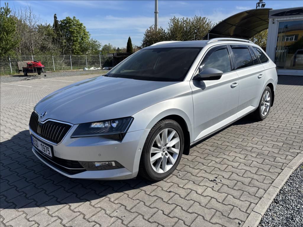 Škoda Superb, 1,5 TSi Style 110kw,