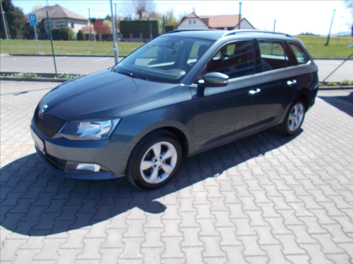 Škoda Fabia, 1,0 TSI 1.MAJITEL SERVISNÍ HIS - fotka 4