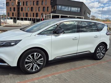 INITIALE PARIS, 2.0dCI, 147kW