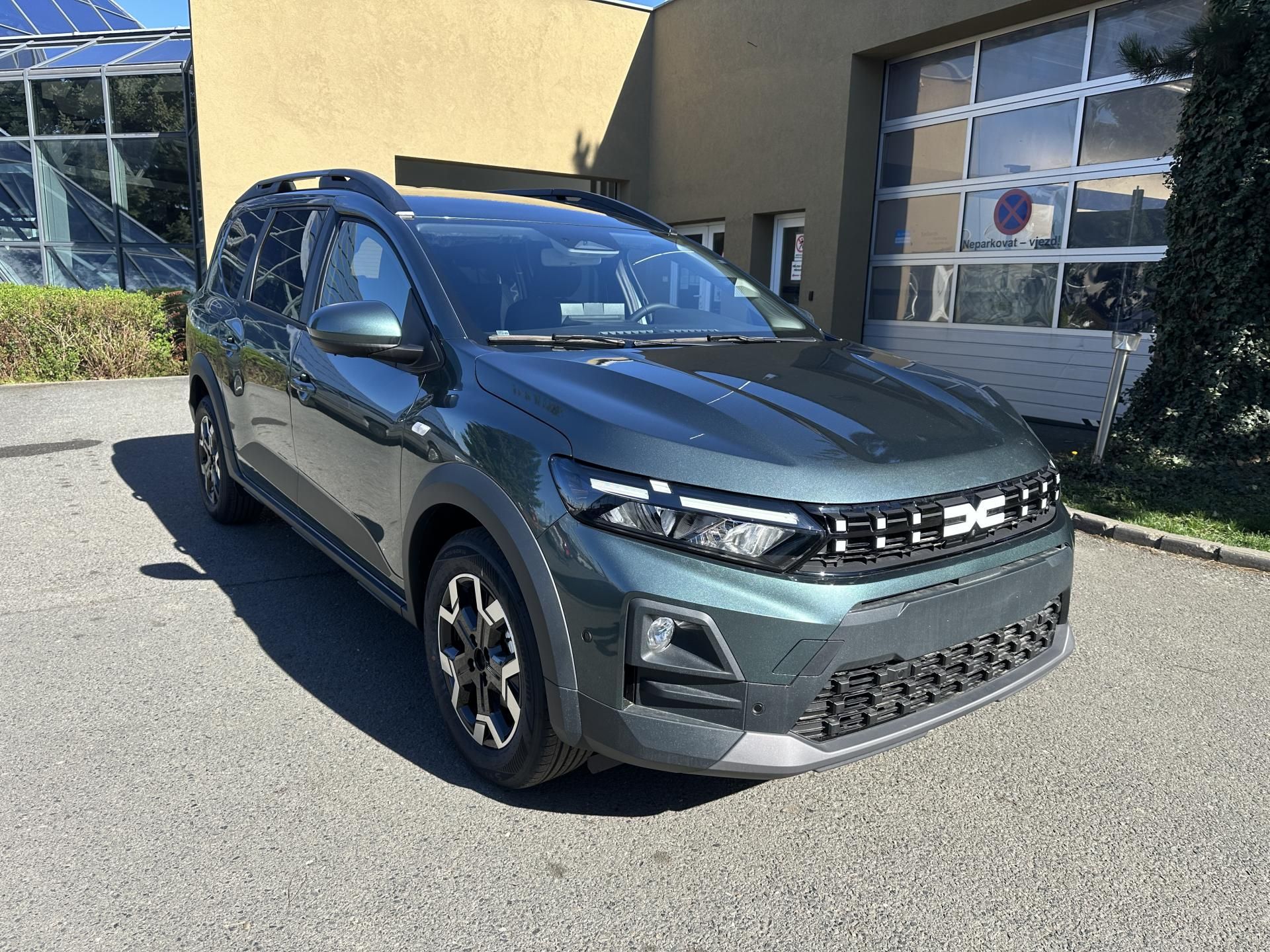Dacia Jogger, 2026 JOURNEY LPG Automat IHNED - fotka 3