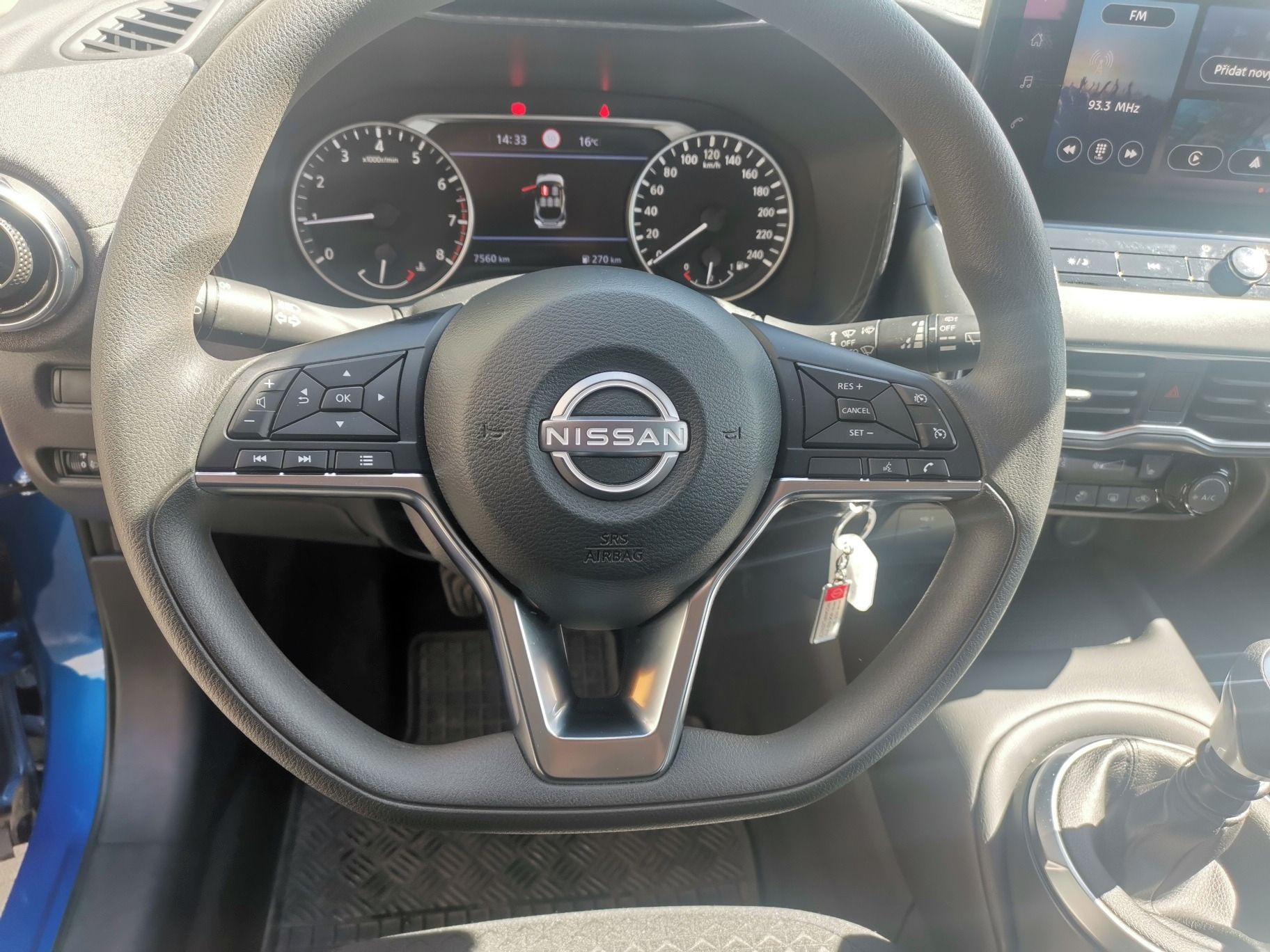 Nissan Juke, 1,0 DiG-T Accenta + Comfort p - fotka 6