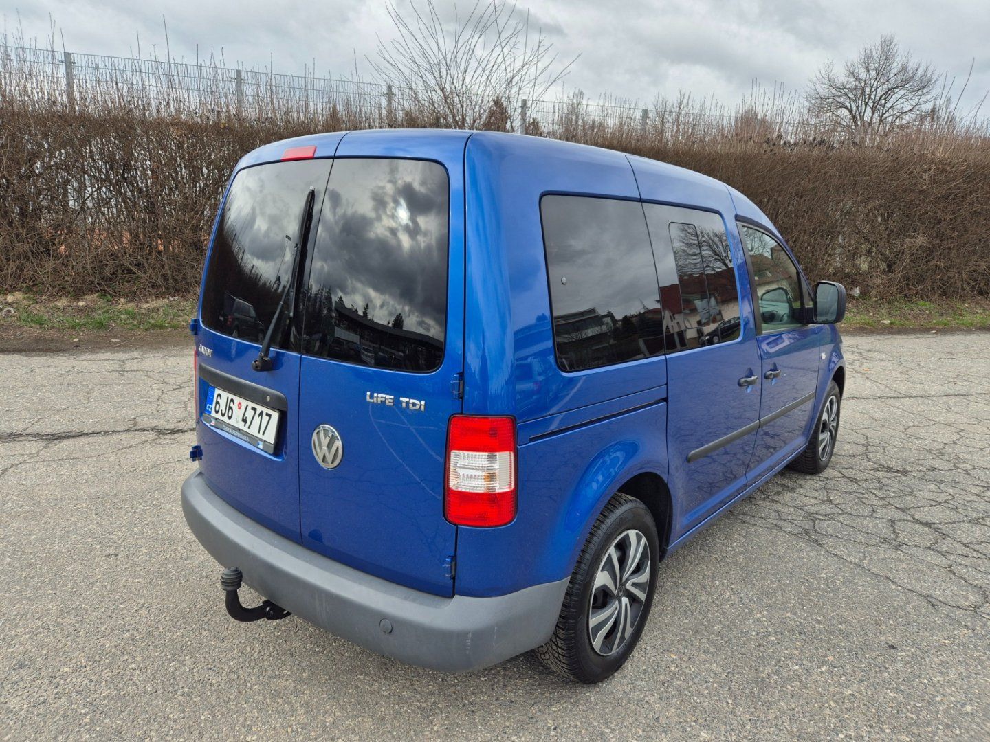 Volkswagen Caddy, 1.9TDI 77kW klima DSG automat - fotka 3