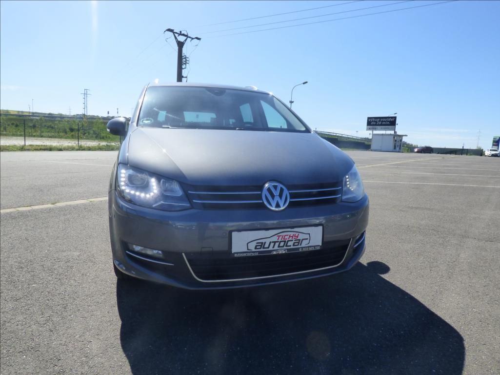 Volkswagen Sharan, 2,0 TDI,Digi Klima,Navigace  H - fotka 2